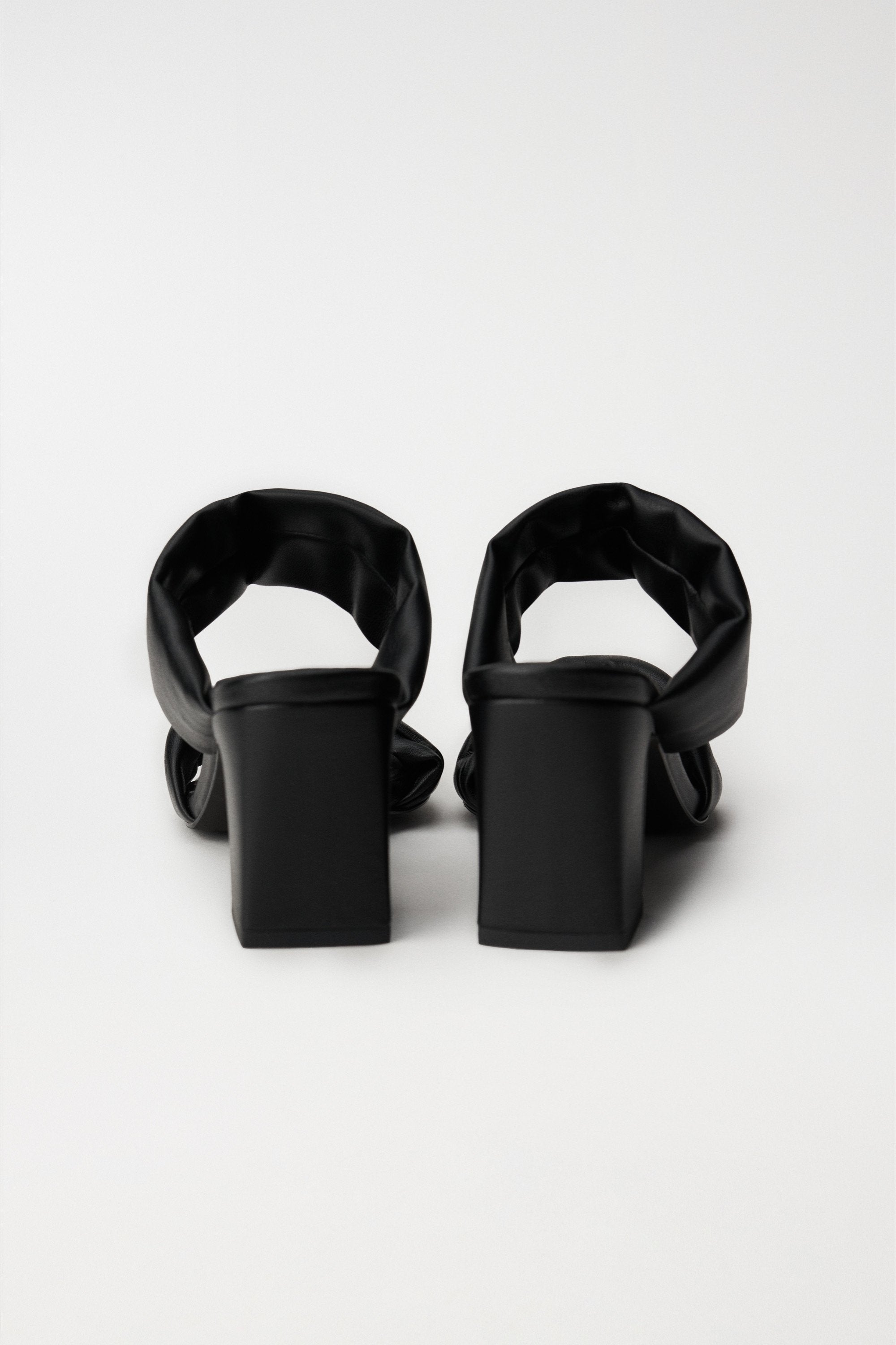 High Heel Leather Sandals in Black Sandalen Salsa Jeans