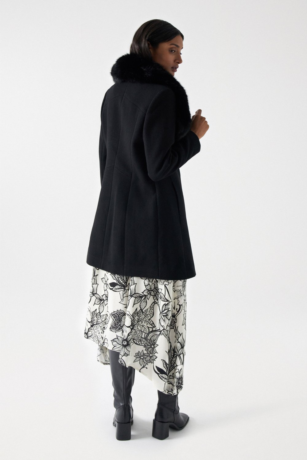 Wool Coat With Fur Collar in Black Jacken Salsa Jeans