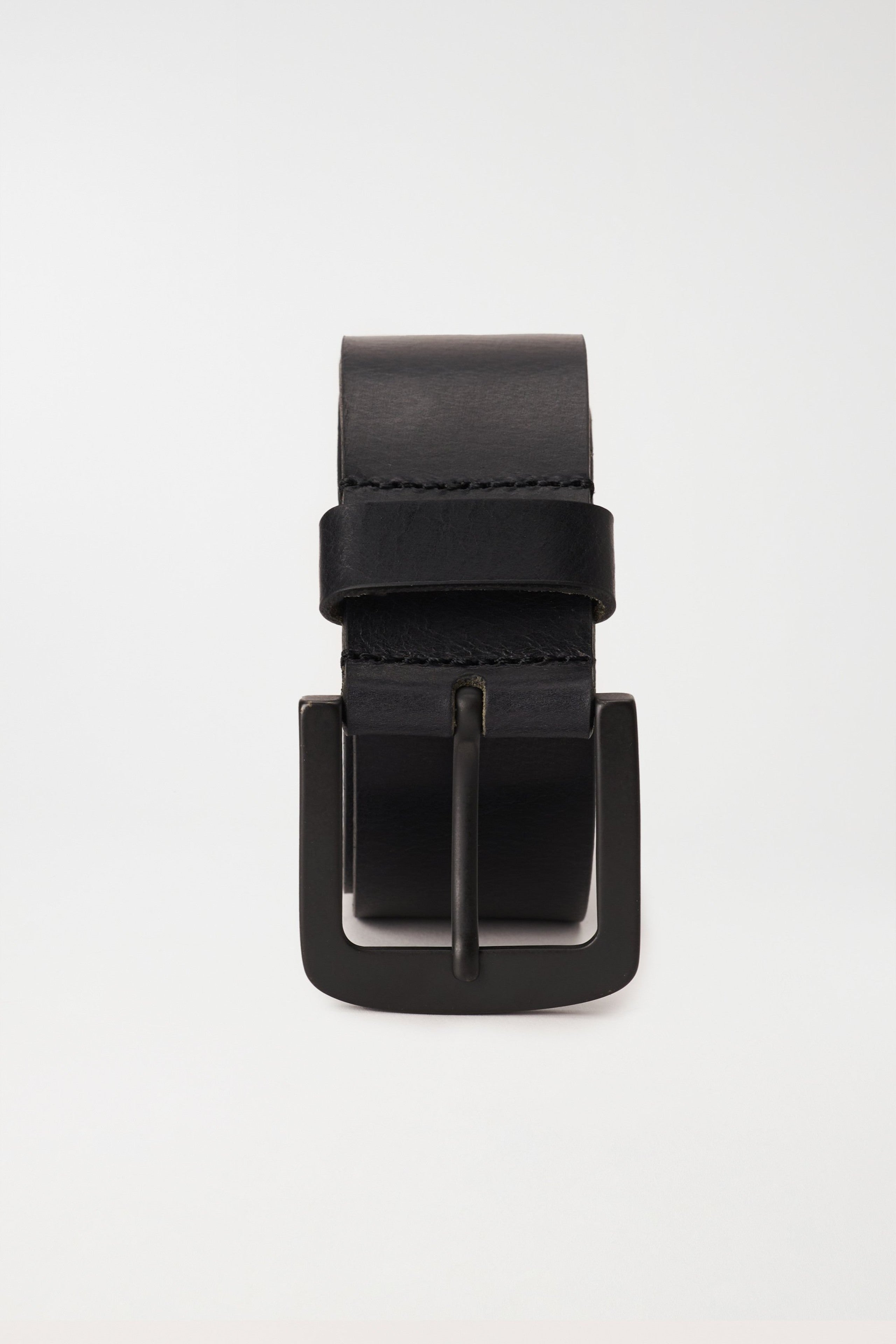 Basic Leather Belt in Black Gürtel Salsa Jeans