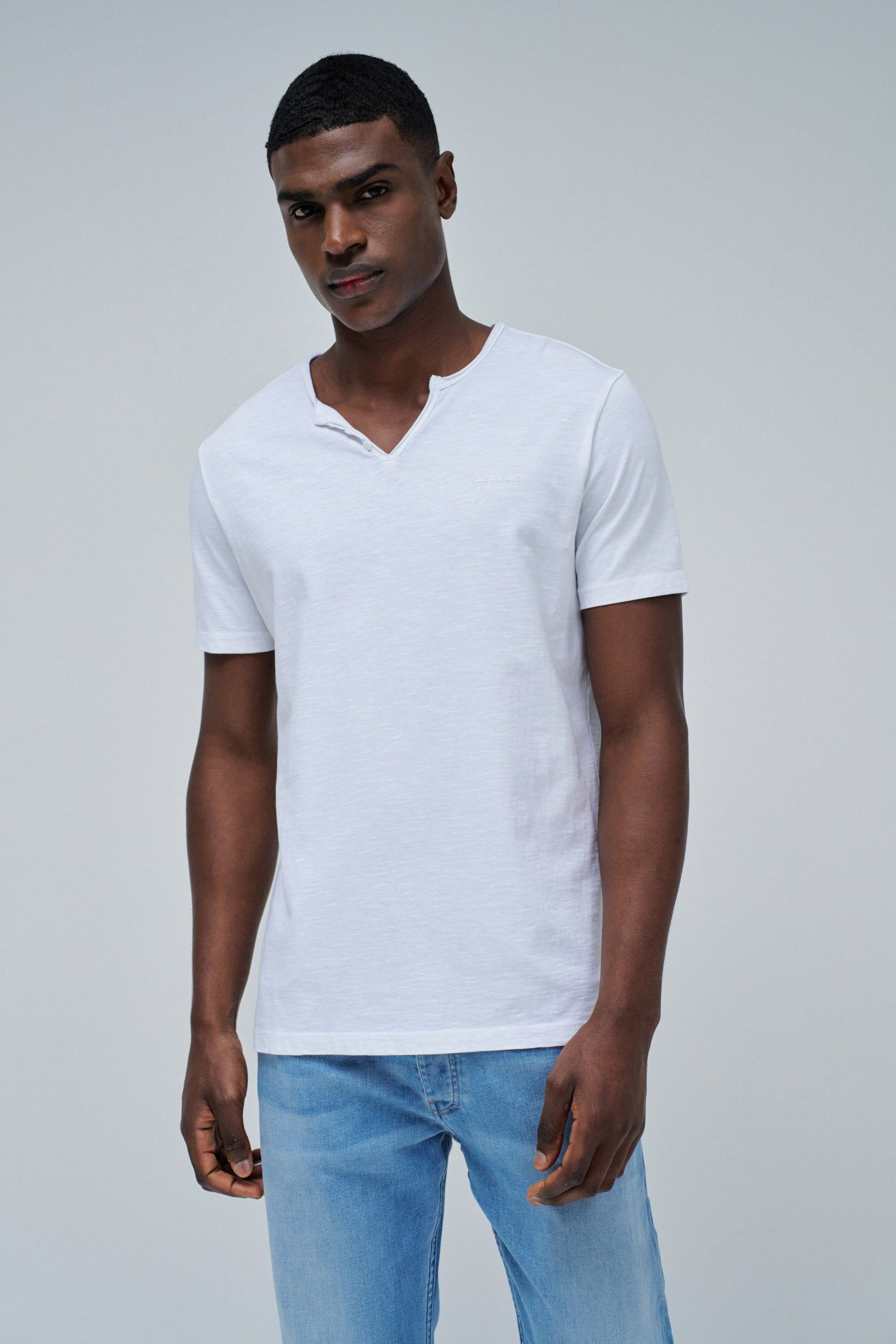 Vneck Basic T-Shirt Slim Fit in White T-Shirts Salsa Jeans