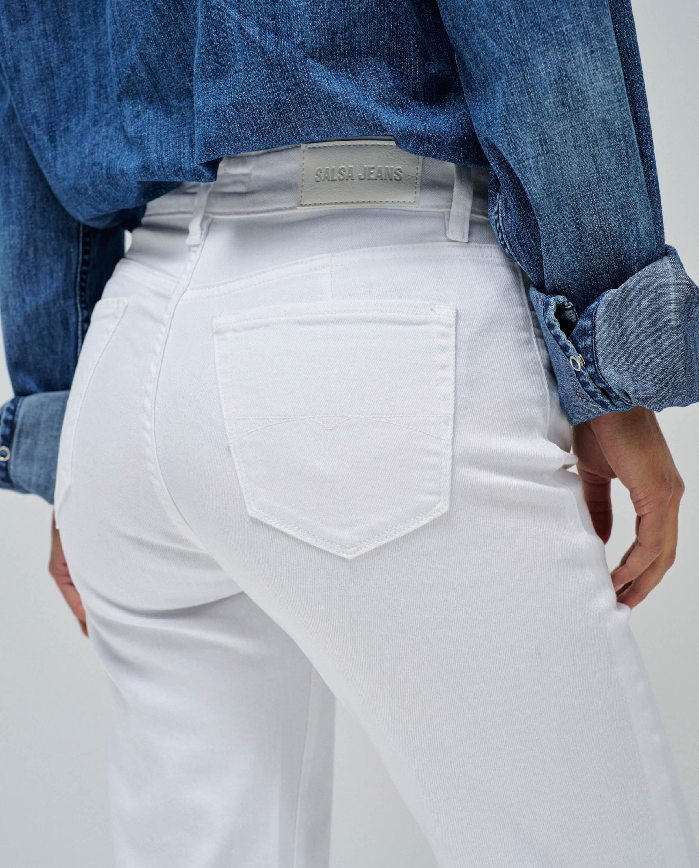 True in White Jeans Salsa Jeans