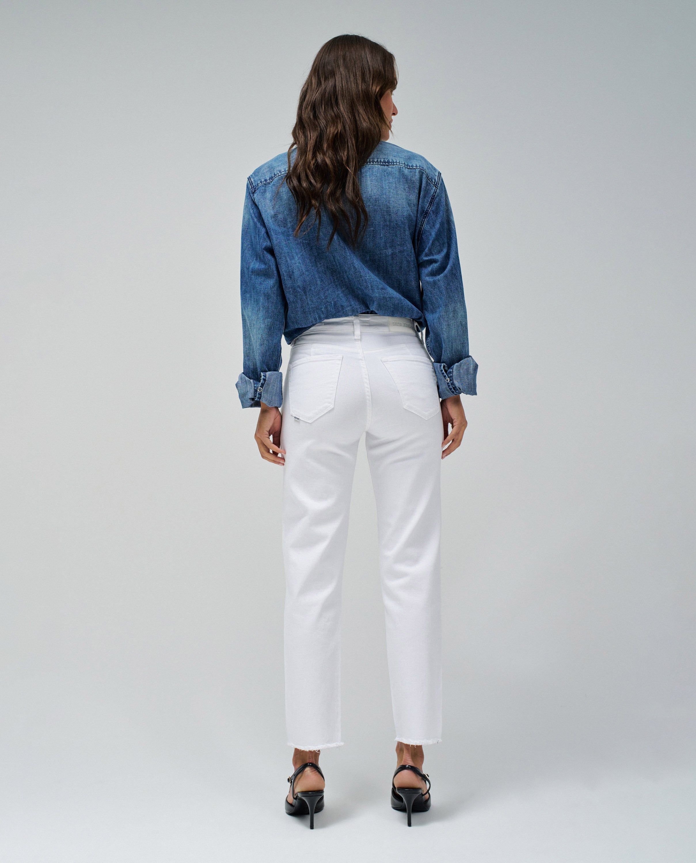 True in White Jeans Salsa Jeans