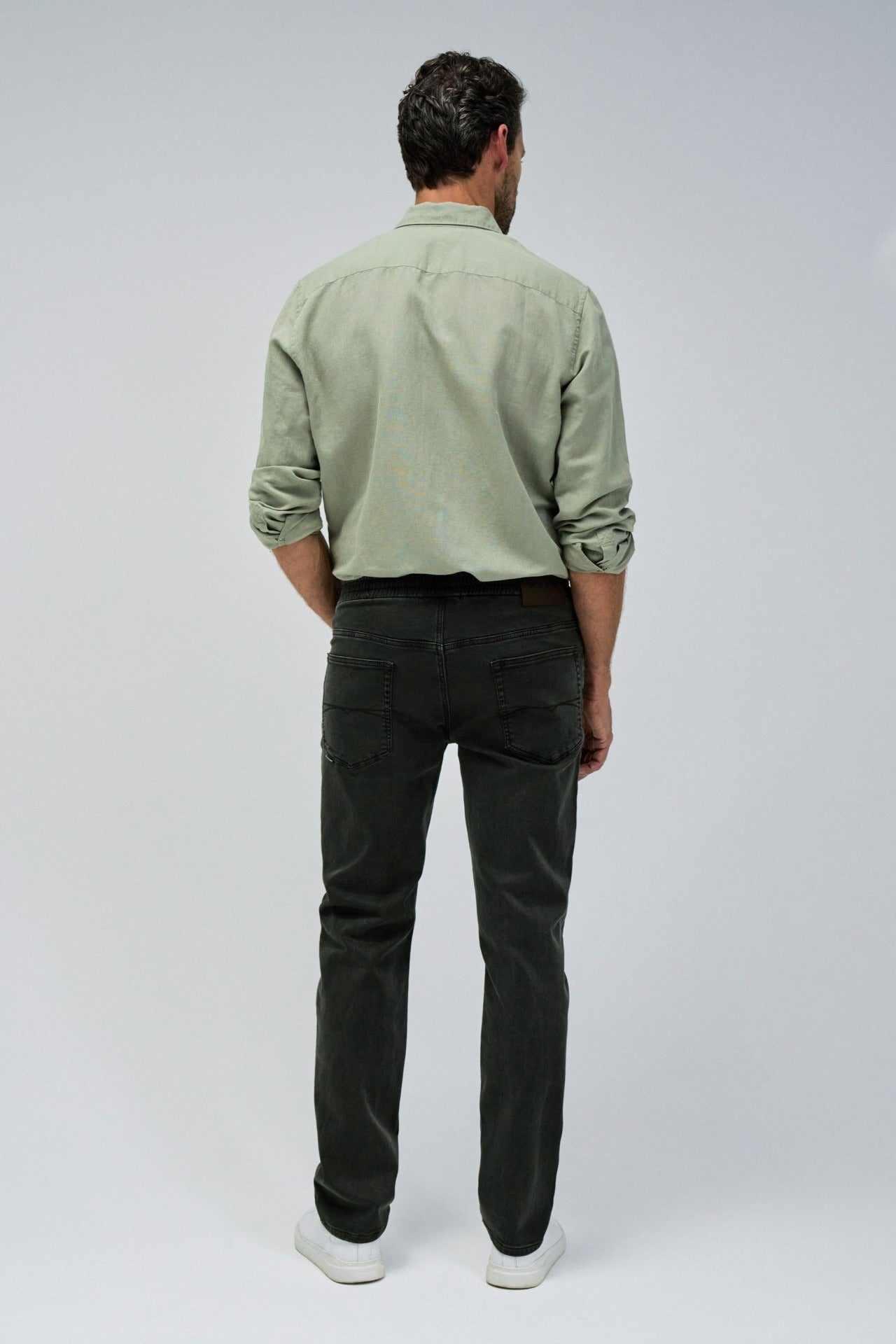 Regular Jogger S-Activ Colors in Dark Green Hosen Salsa Jeans