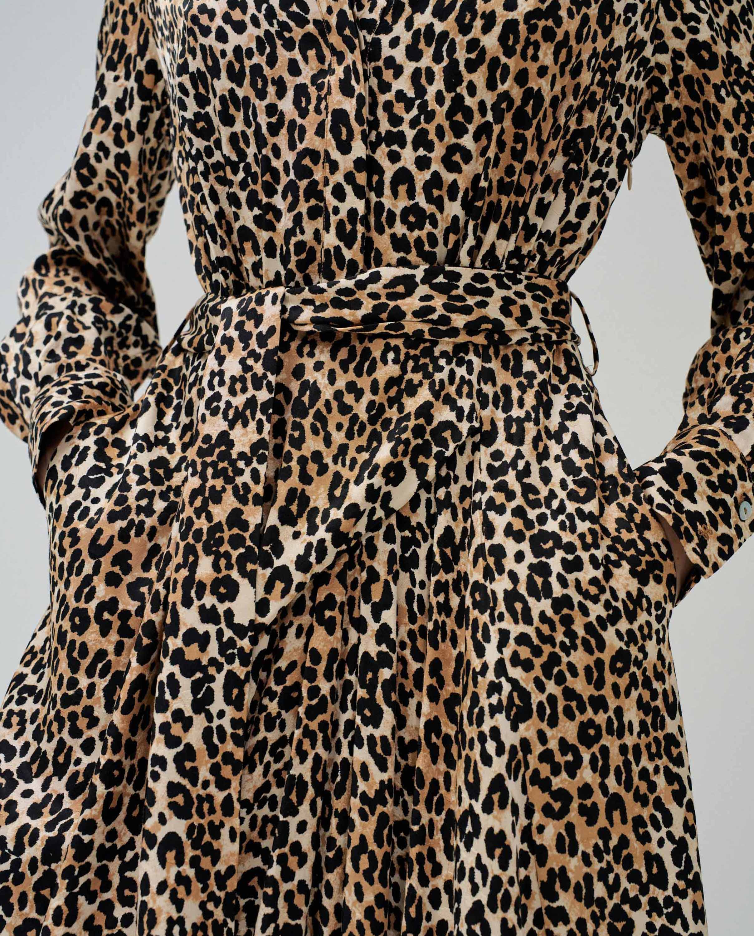 Shirtdress with Animal Print in Dark Pearl Kleider Salsa Jeans
