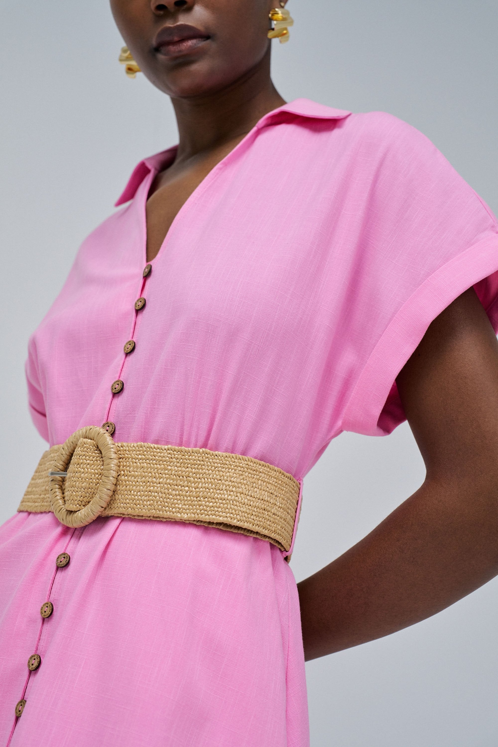Linen Shirt Dress With Front Buttoned Belt in Medium Pink Kleider Salsa Jeans
