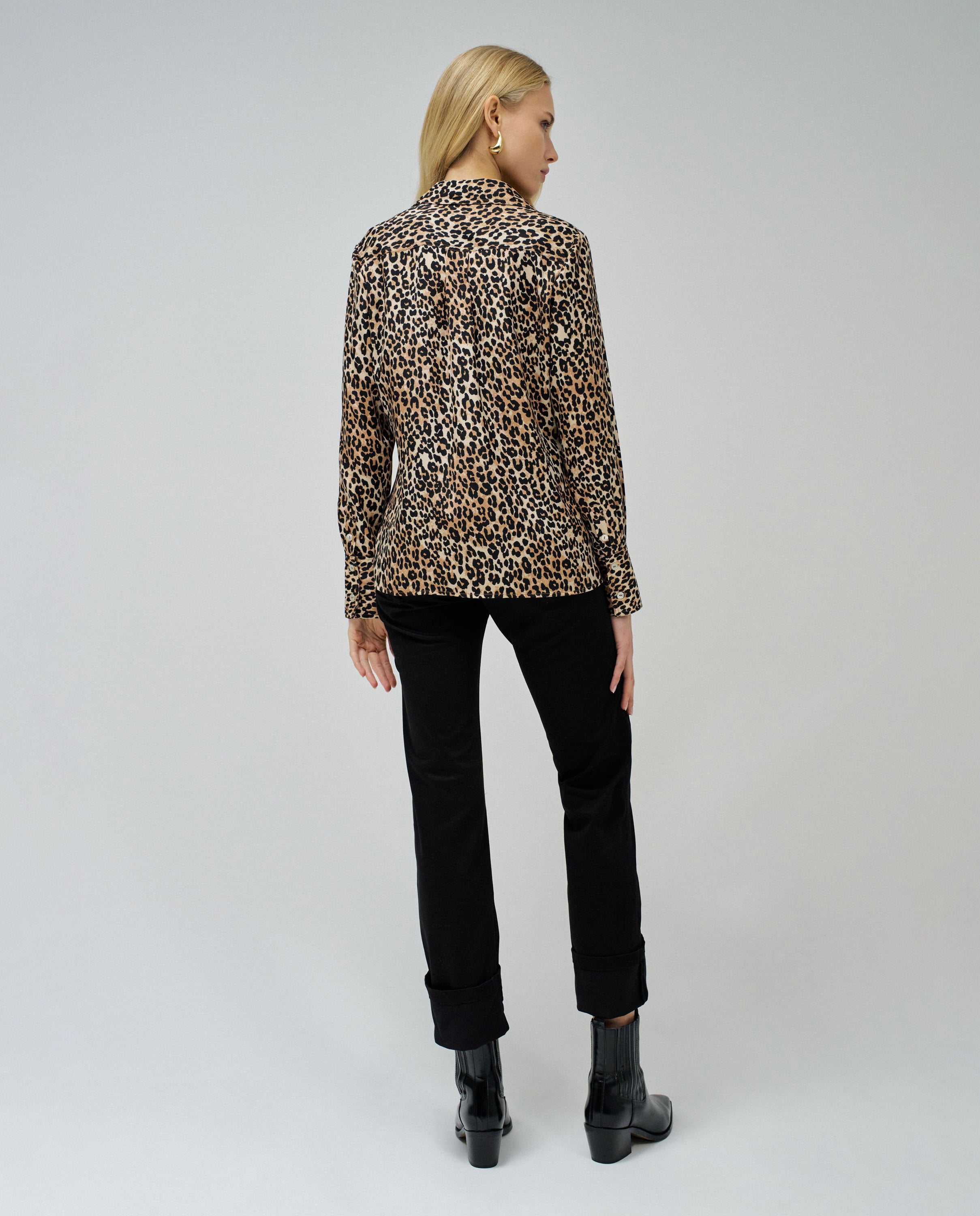 Basic Shirt Front Button Up Closure in Dark Pearl Hemden Salsa Jeans