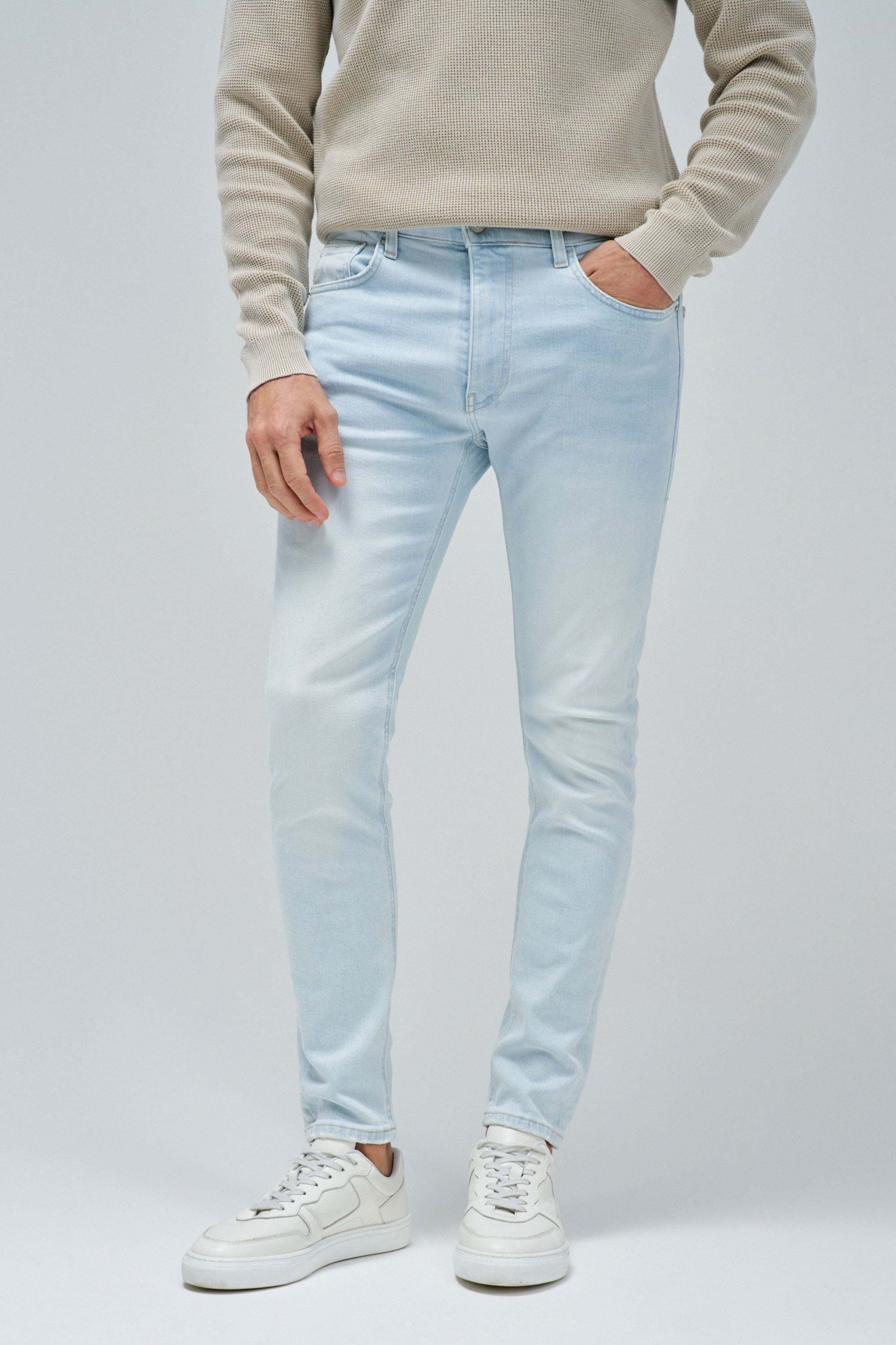 Skinny Jeans in Ice Bleach Jeans Salsa Jeans