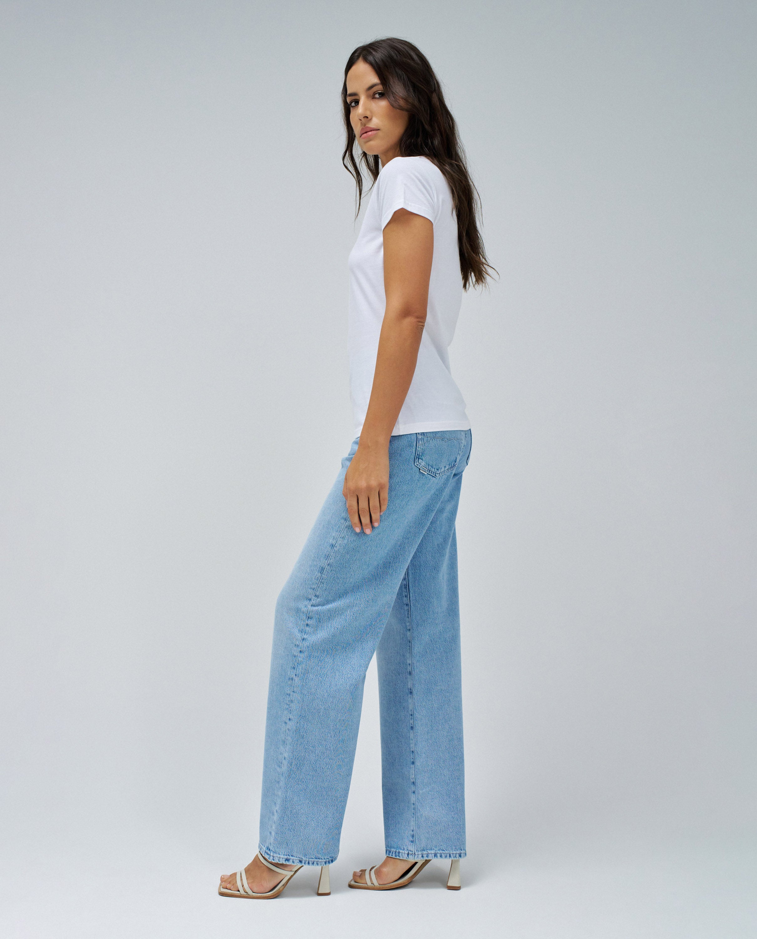 Graphic Flower Print T-Shirt in White T-Shirts Salsa Jeans