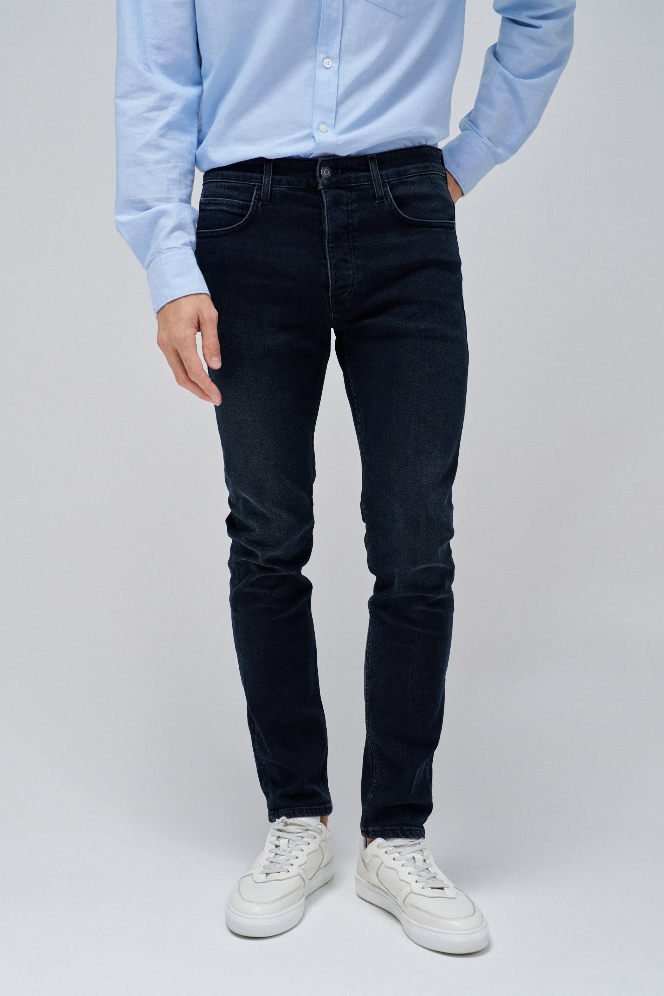 Slim Jeans in Medium Wash Jeans Salsa Jeans