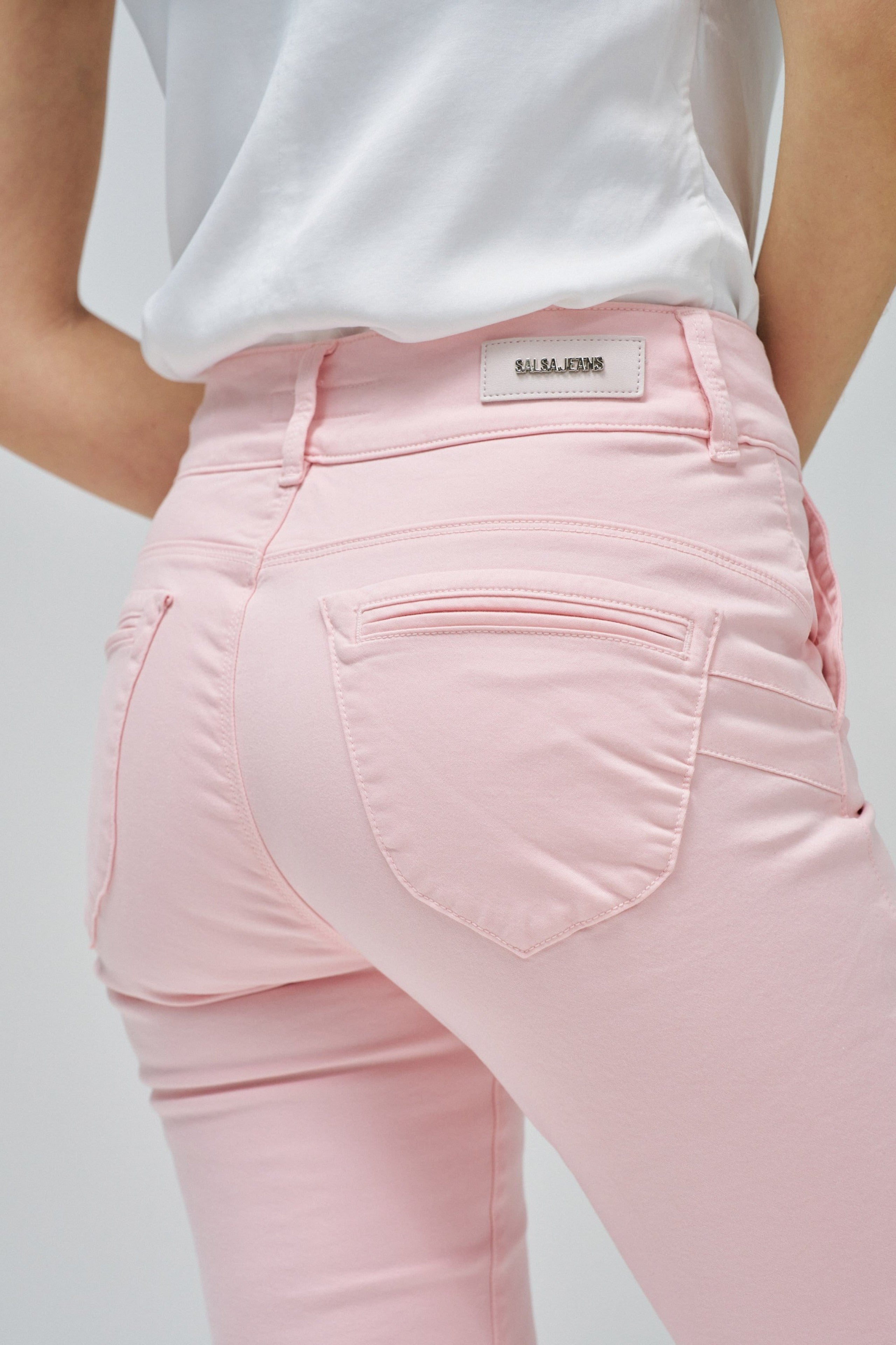 Secret Chino in Medium Pink V1 Hosen Salsa Jeans