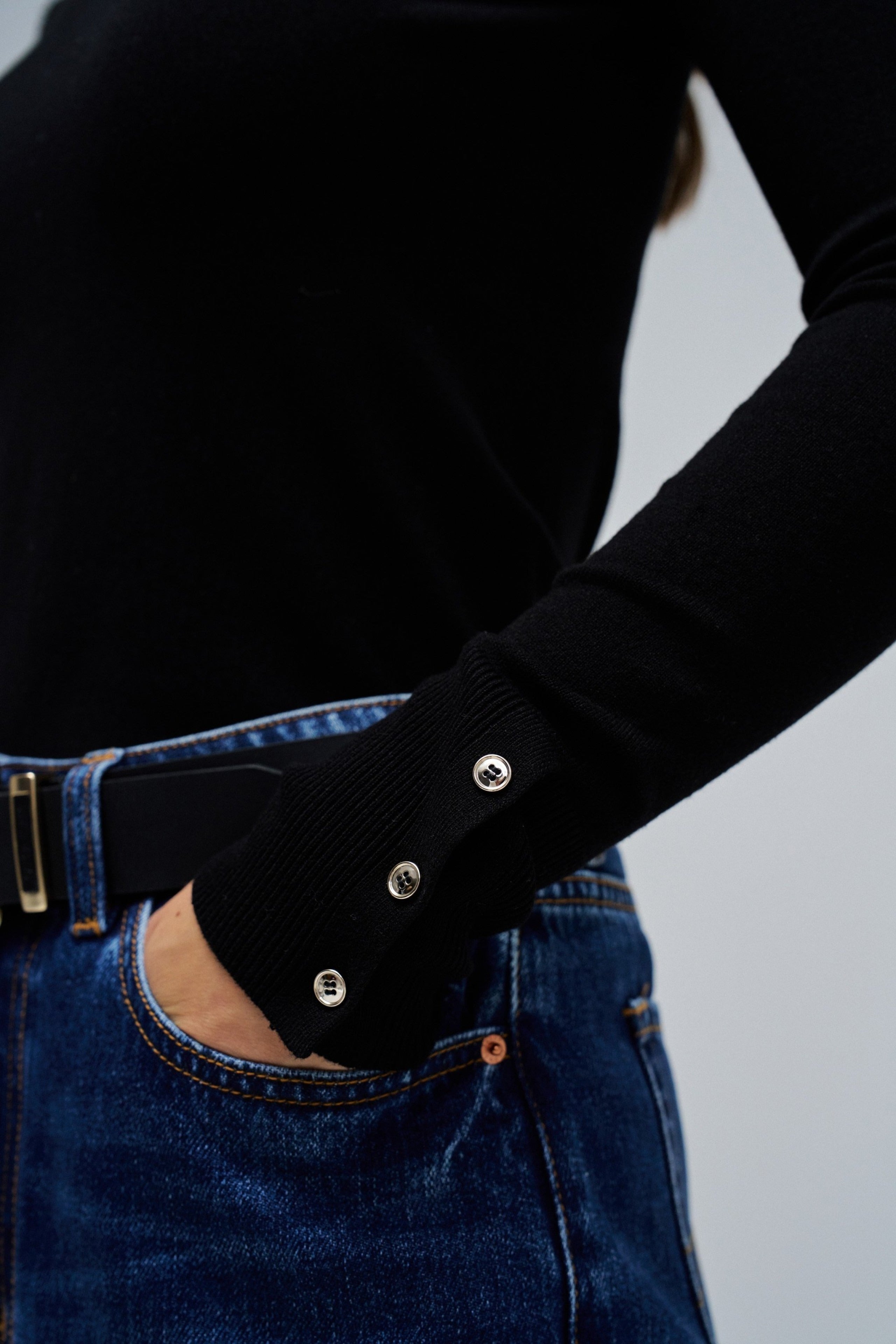 Basic Long Sleeve in Black Pullover Salsa Jeans