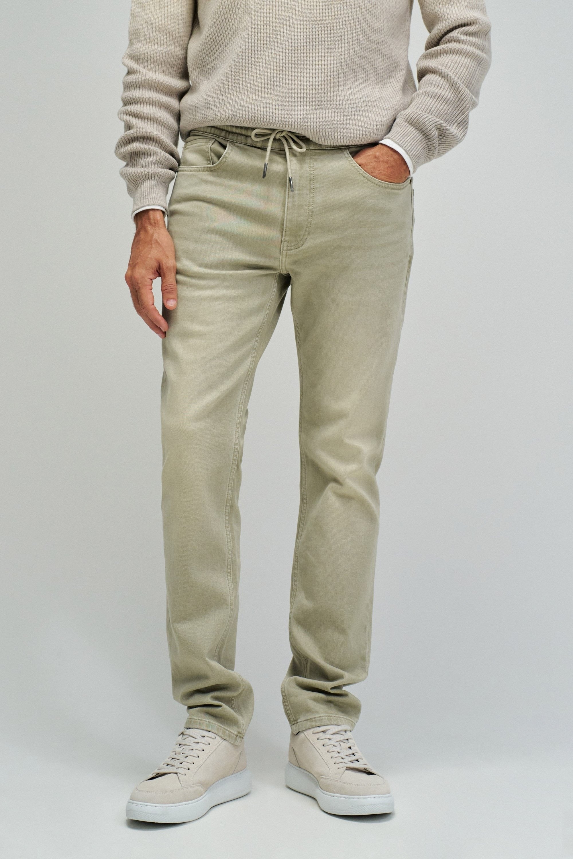 Jogger Pants S-Activ Washed in Light Green