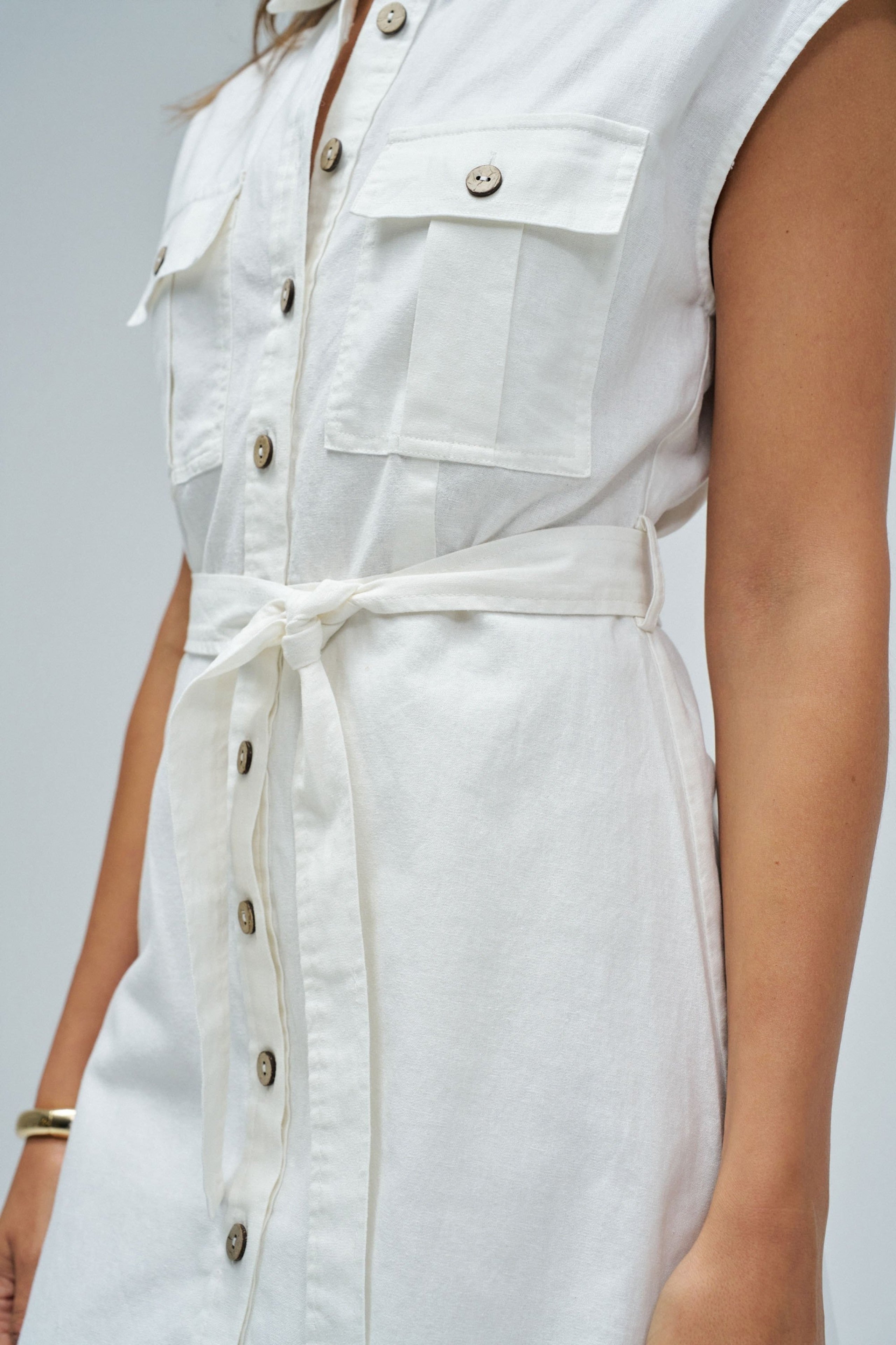 Sleeveless Shirt Dress in White Kleider Salsa Jeans