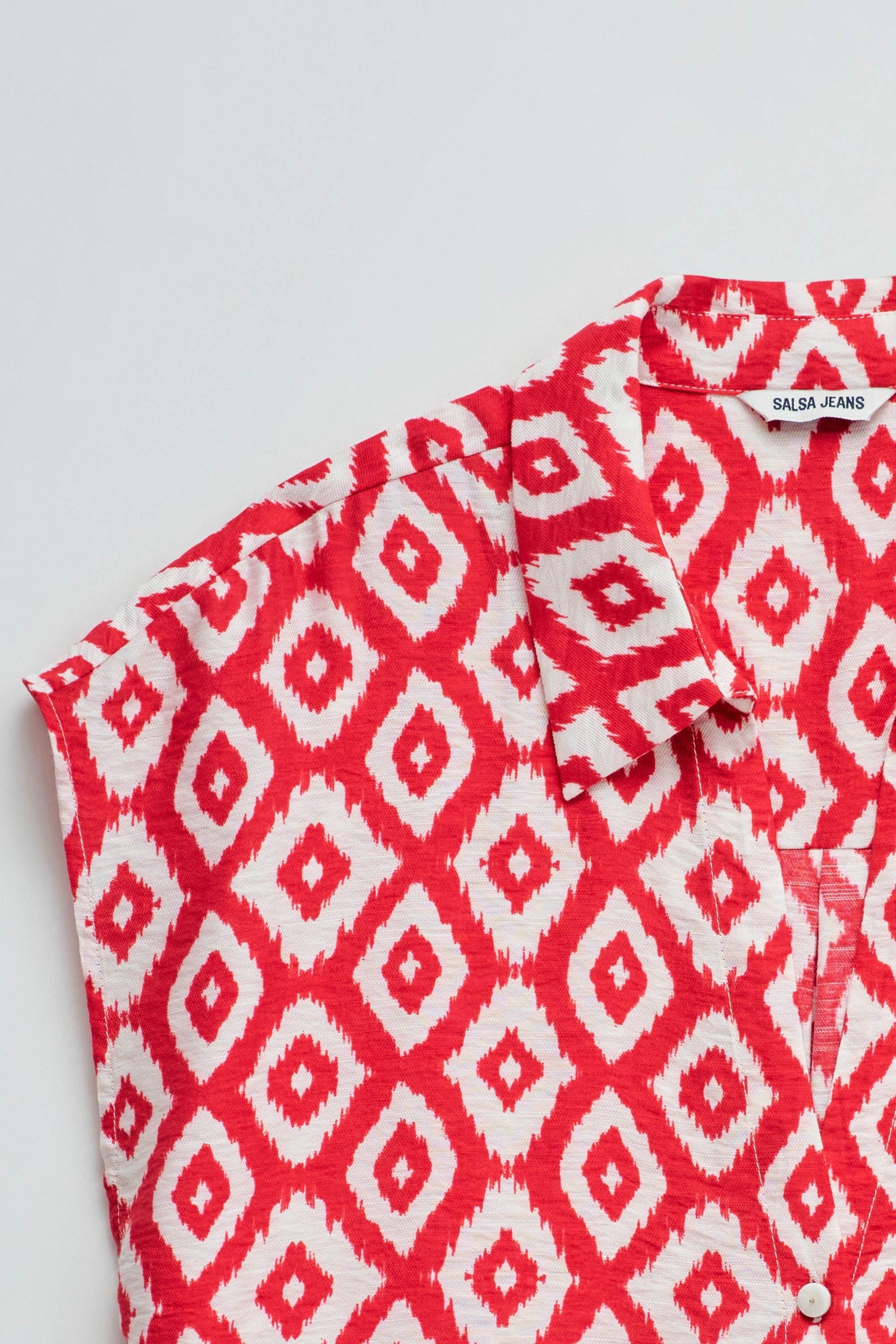 Basic Sleeveless Shirt in Light Pearl V1 Hemden Salsa Jeans