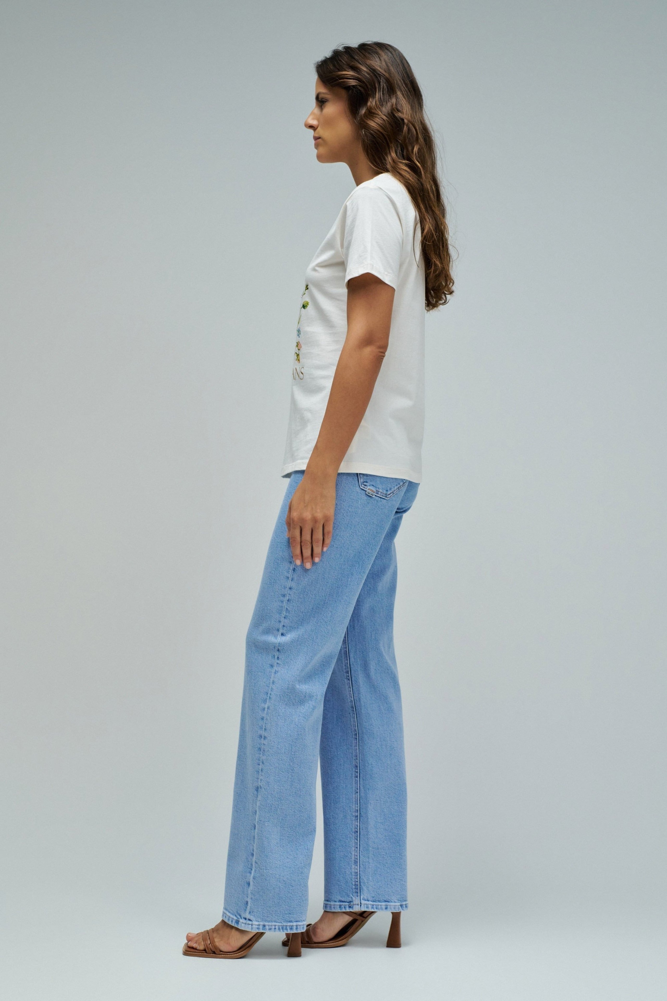 Flower Print T-Shirt in Light Pearl V2 T-Shirts Salsa Jeans