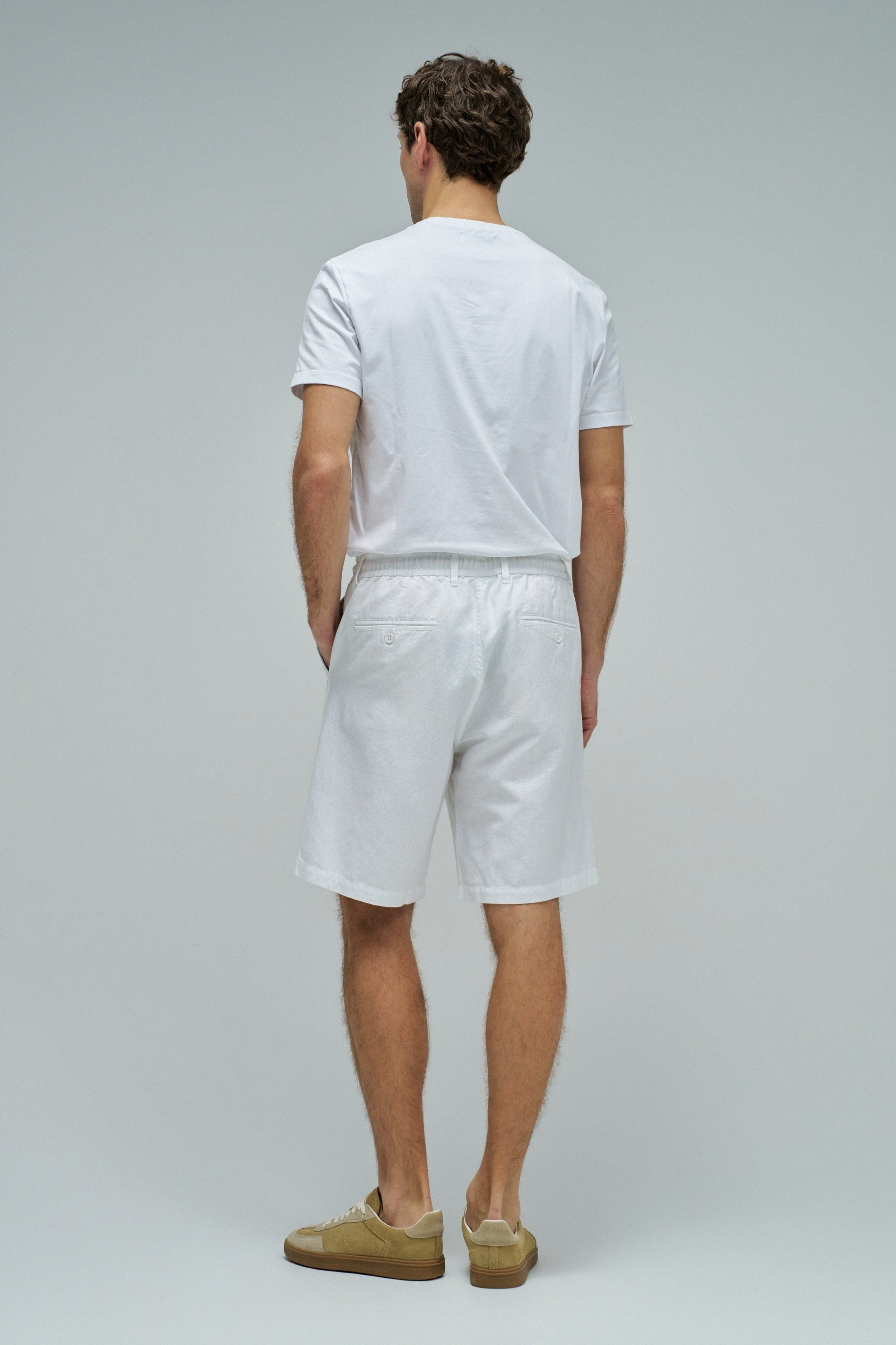 Cotton Linen Shorts in White