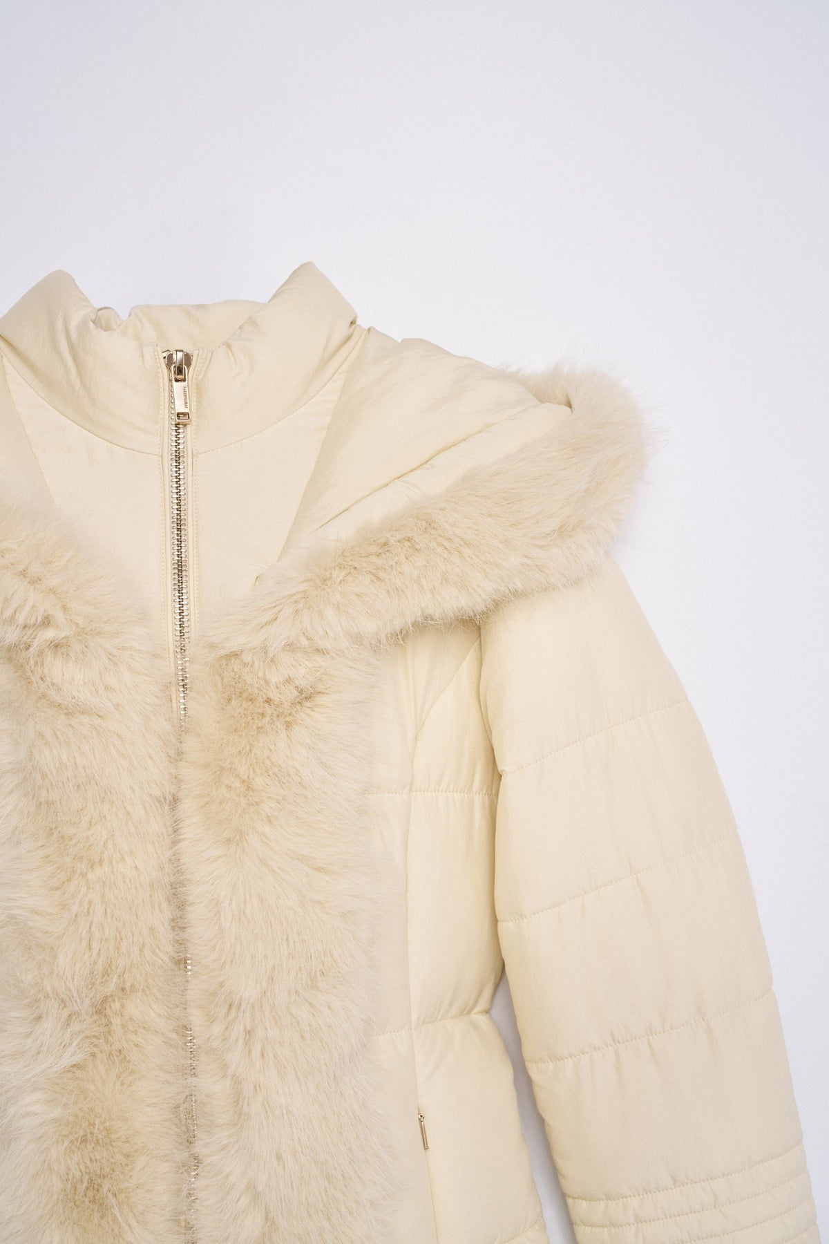Langer Puffer Coat mit Kunstfell in Medium Beige V2 Jacken Salsa Jeans