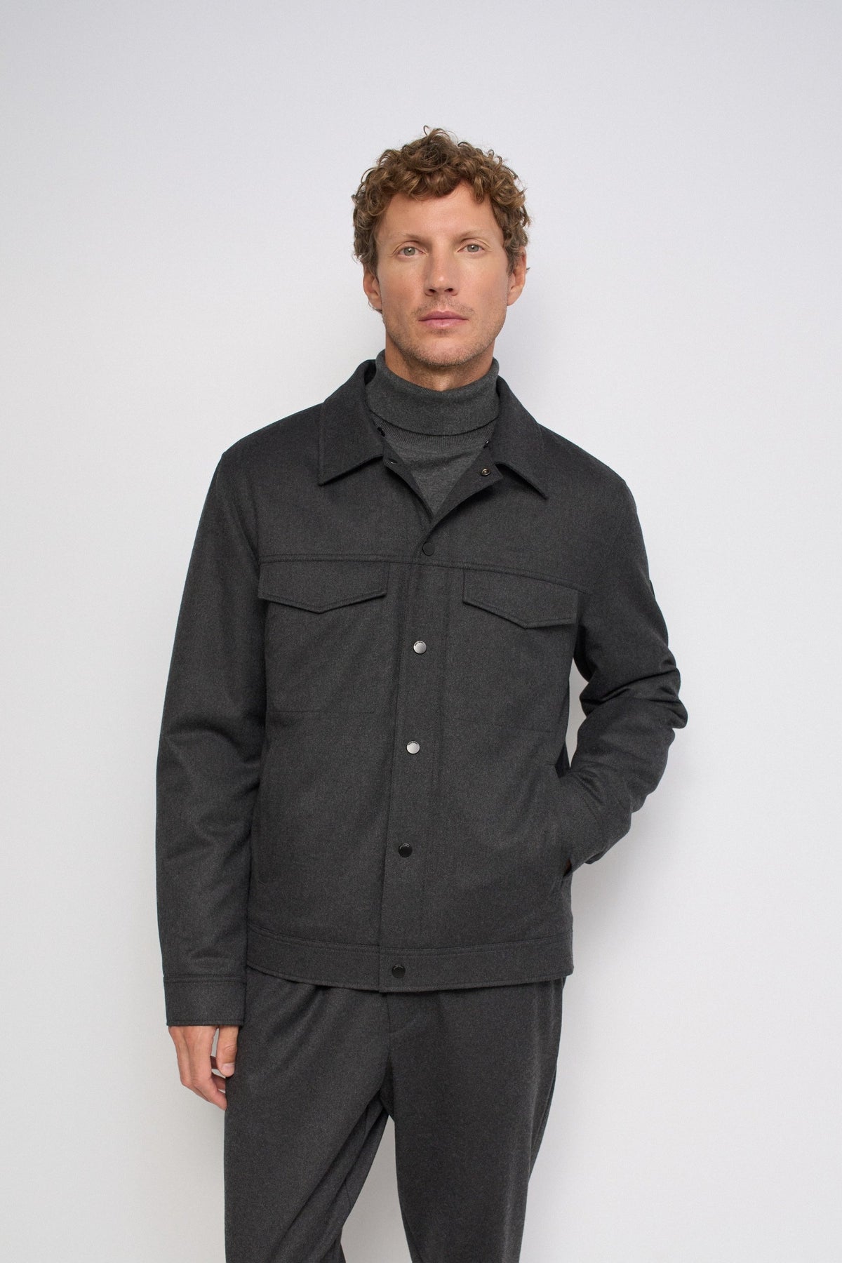 Wollmix Truckerjacke mit abnehmbarer Kapuze in Dark Grey Jacken Salsa Jeans