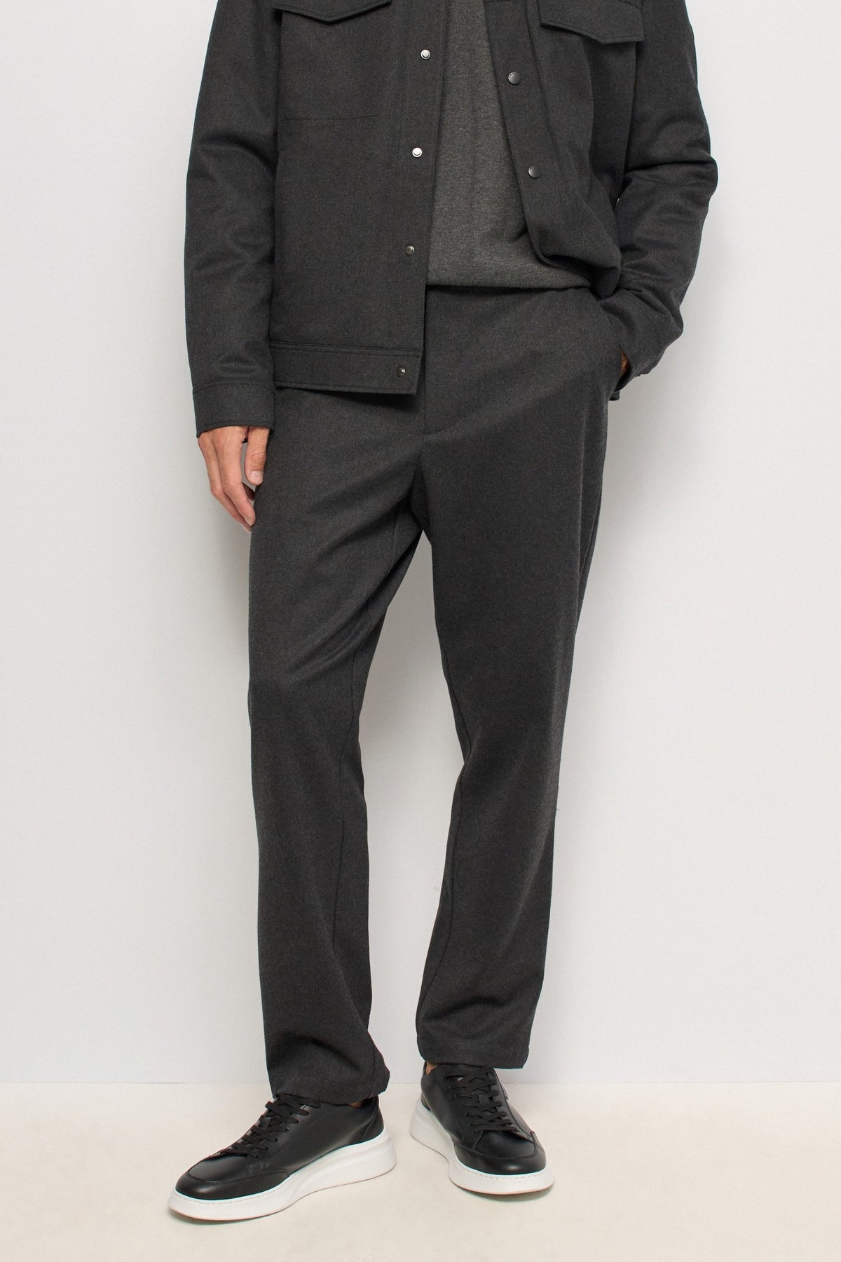 Wollmix Chino Regular Fit in Dark Grey Hosen Salsa Jeans