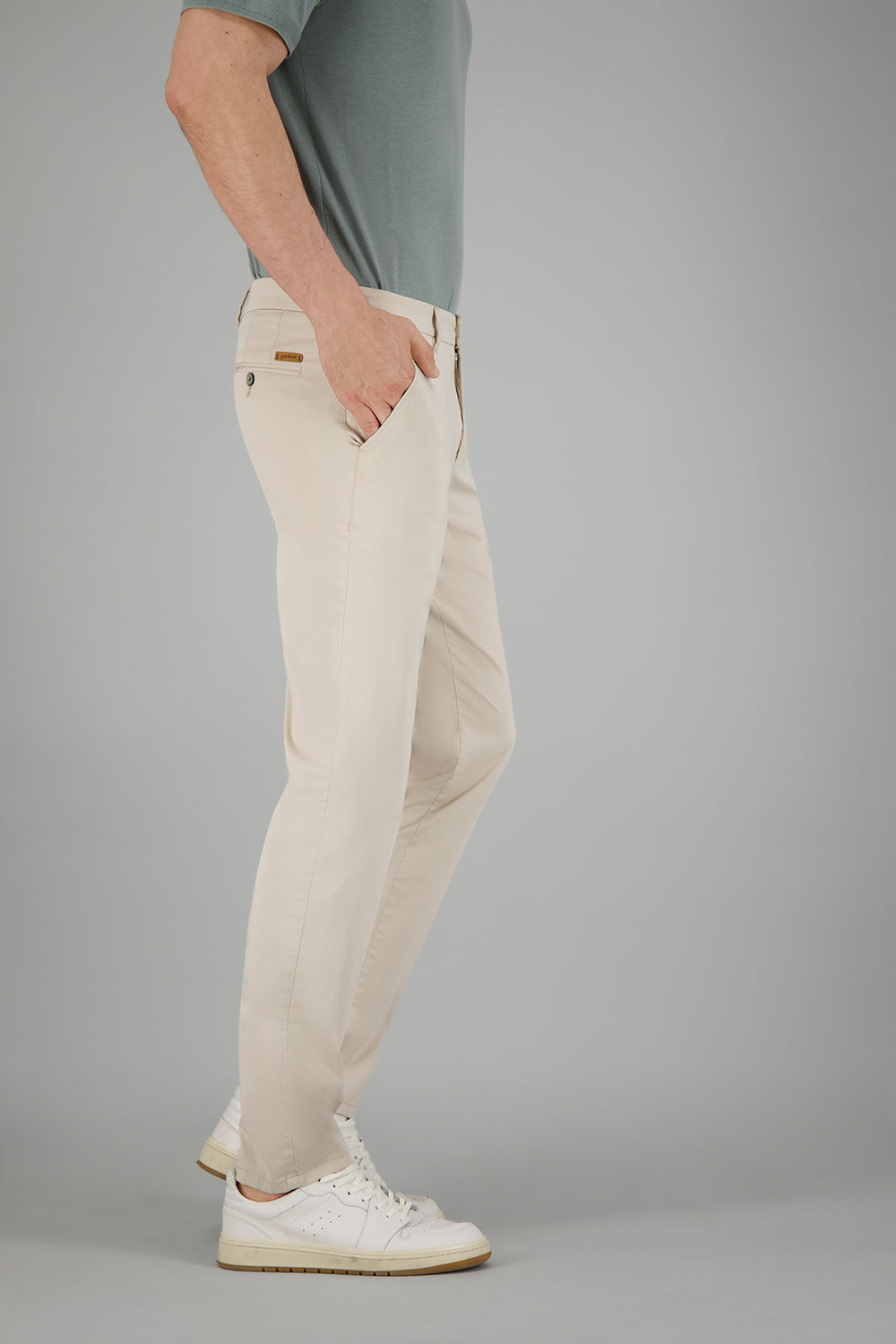 BONO Hose in Sand Hosen Gardeur