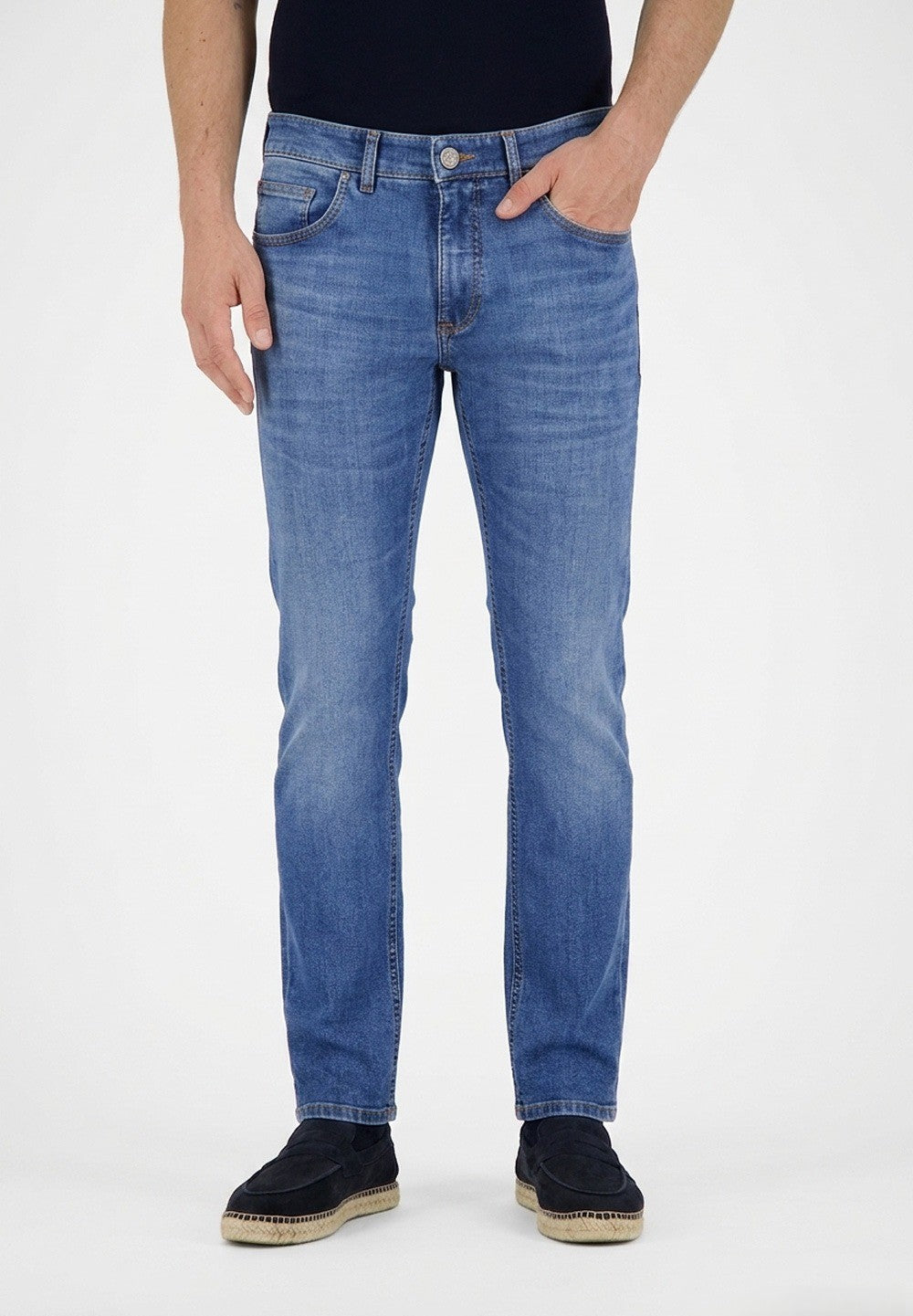 BRADLEY-1 Jeans in Stone Used