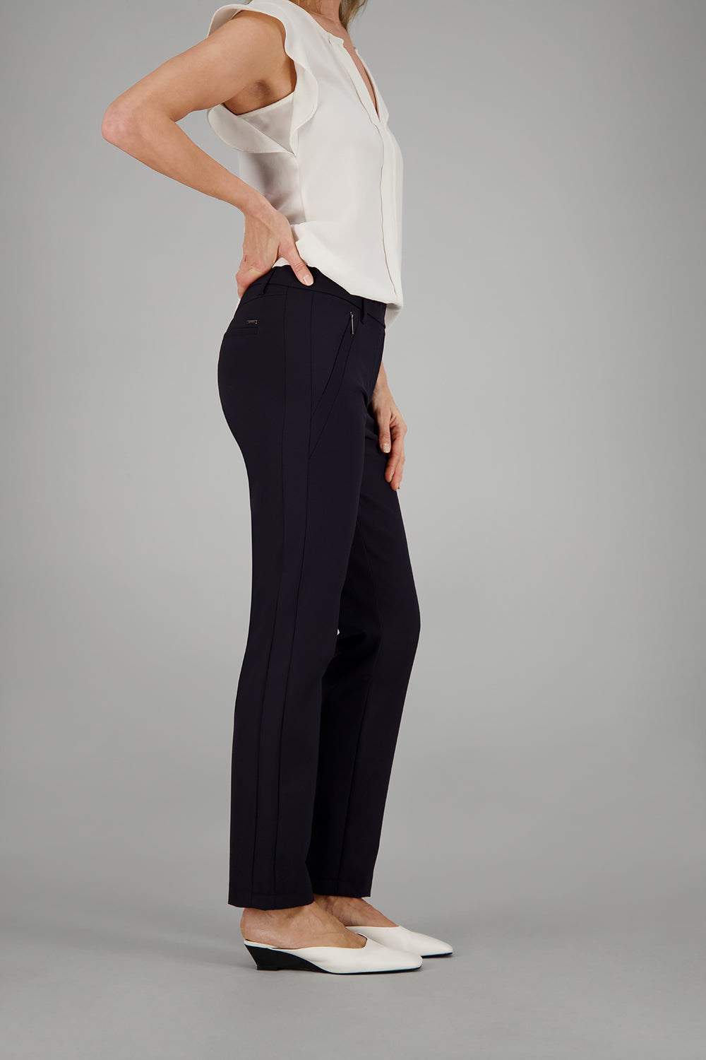 ZENE57 Hose in Marine Hosen Gardeur