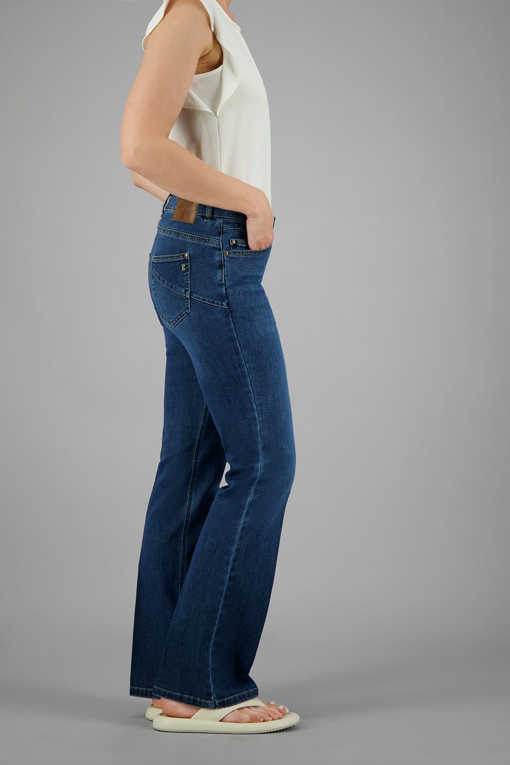 ZURI126 Jeans in Dark Rinse Used Jeans Gardeur
