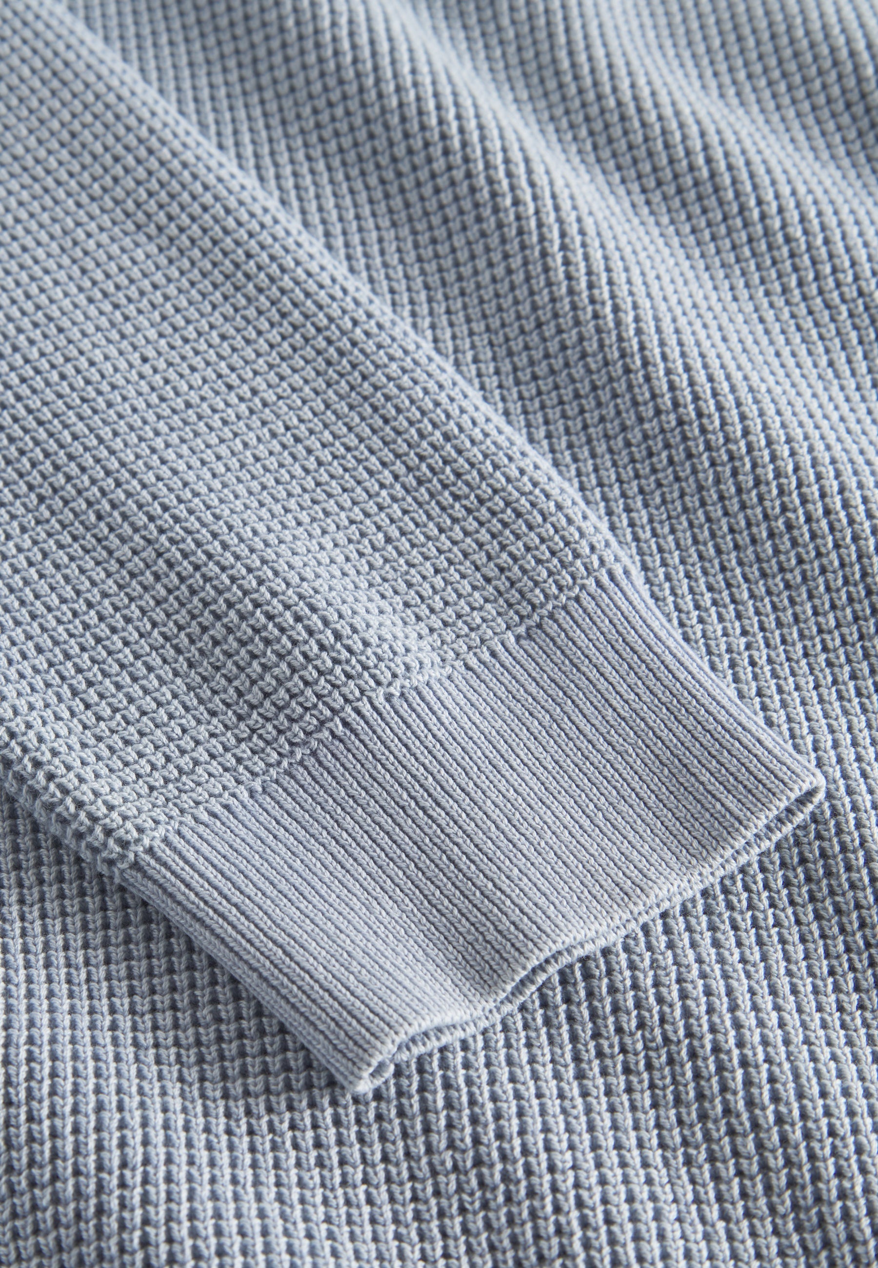 Roundneck-Washed in Sky Pullover Colours and Sons