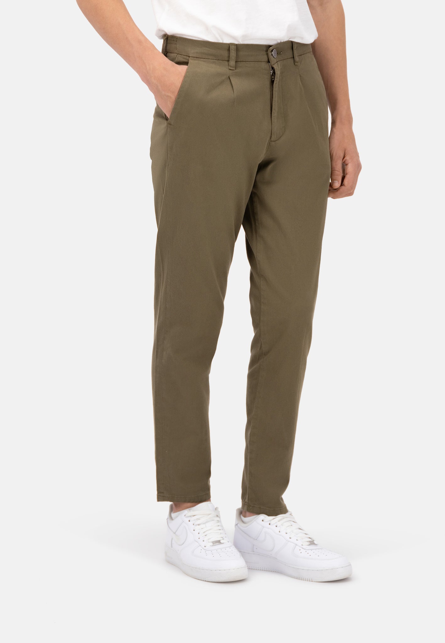 Pants-Cropped Chino in Olive Hosen Colours and Sons