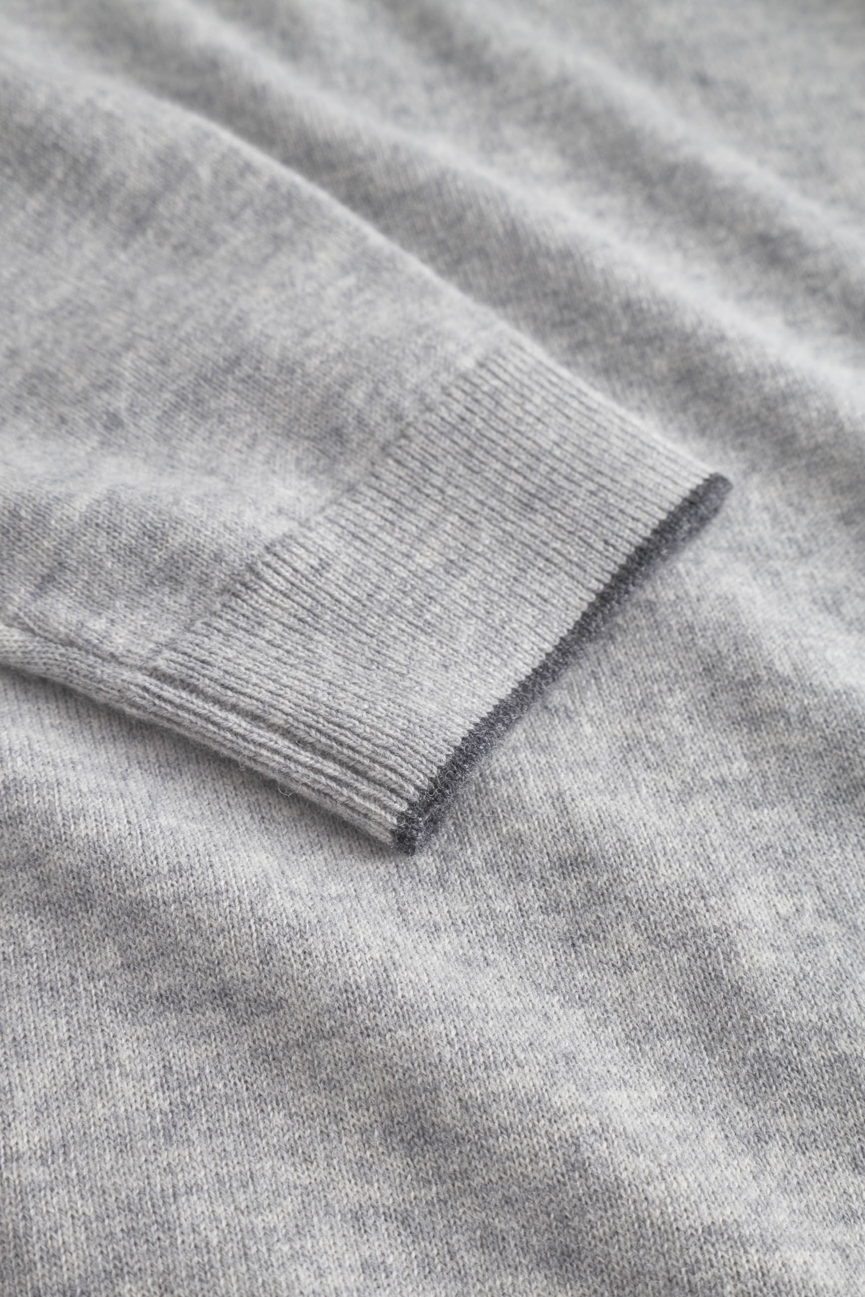 Turtleneck Merino Blend in Silver Pullover Colours and Sons
