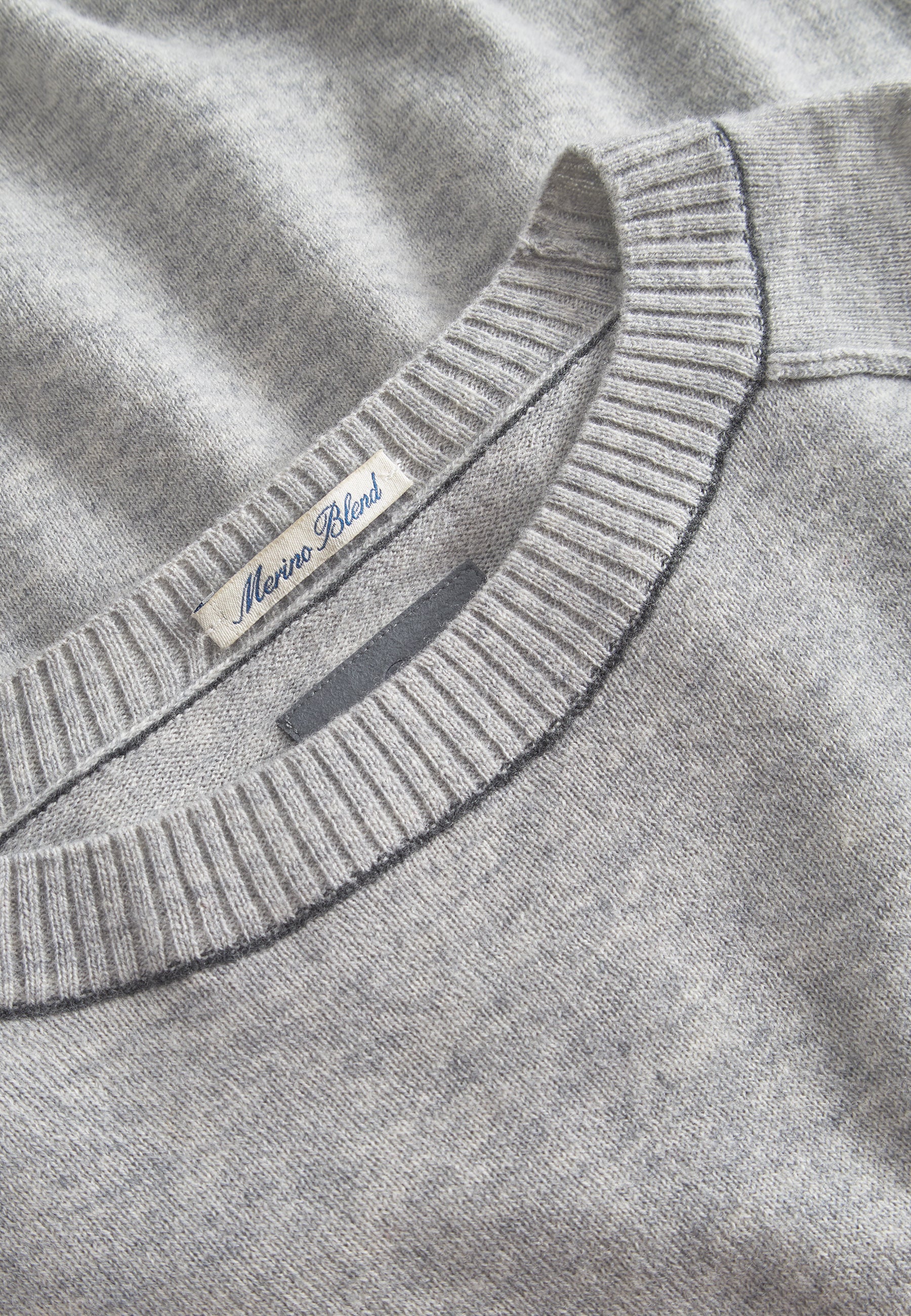 Roundneck-Merino Blend in Silver Pullover Colours and Sons