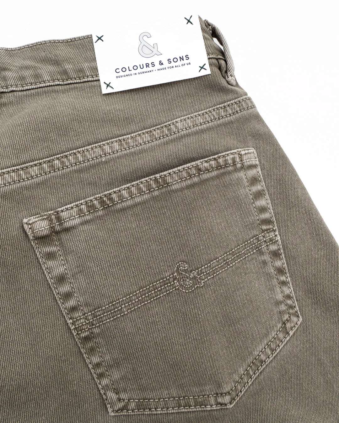 Pants Natural Dye Cropped in Khaki Hosen Colours and Sons