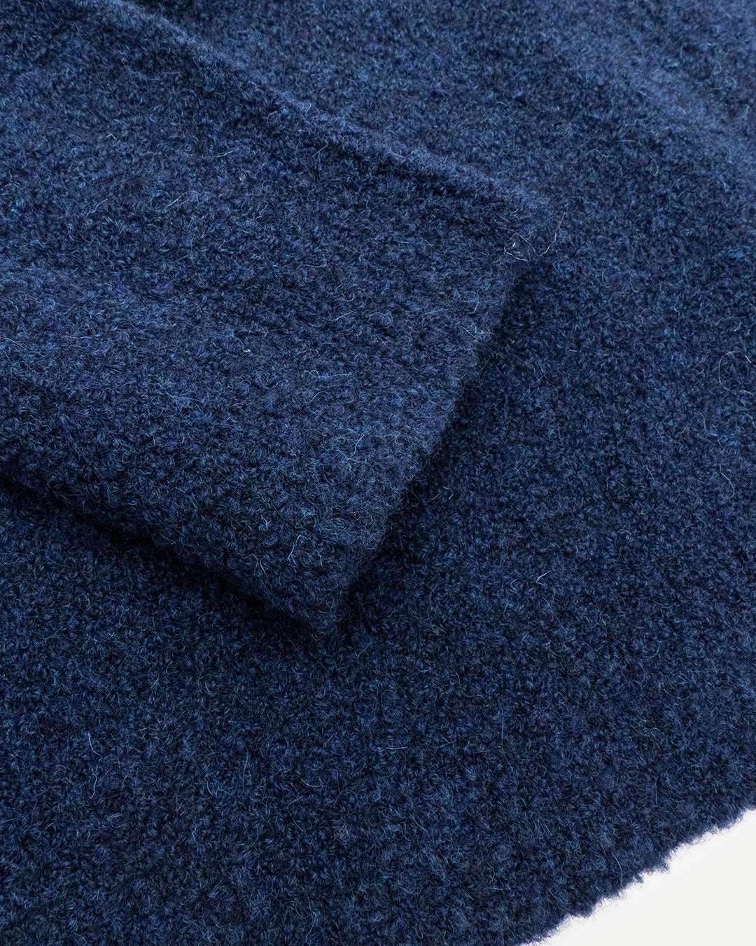 Troyer-Button Bouclé in Midnight Pullover Colours and Sons