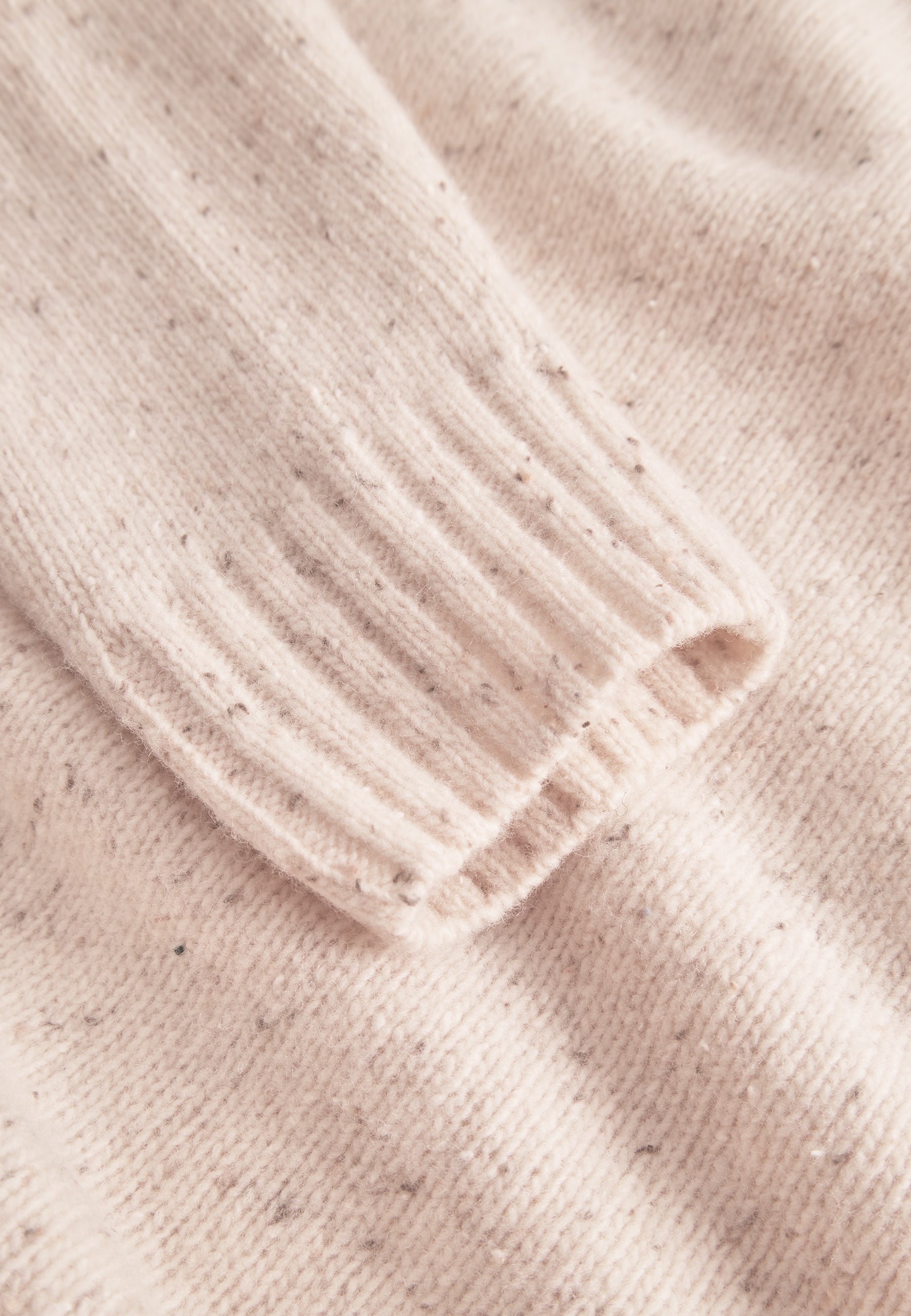 Turtleneck Donegal in Offwhite Pullover Colours and Sons