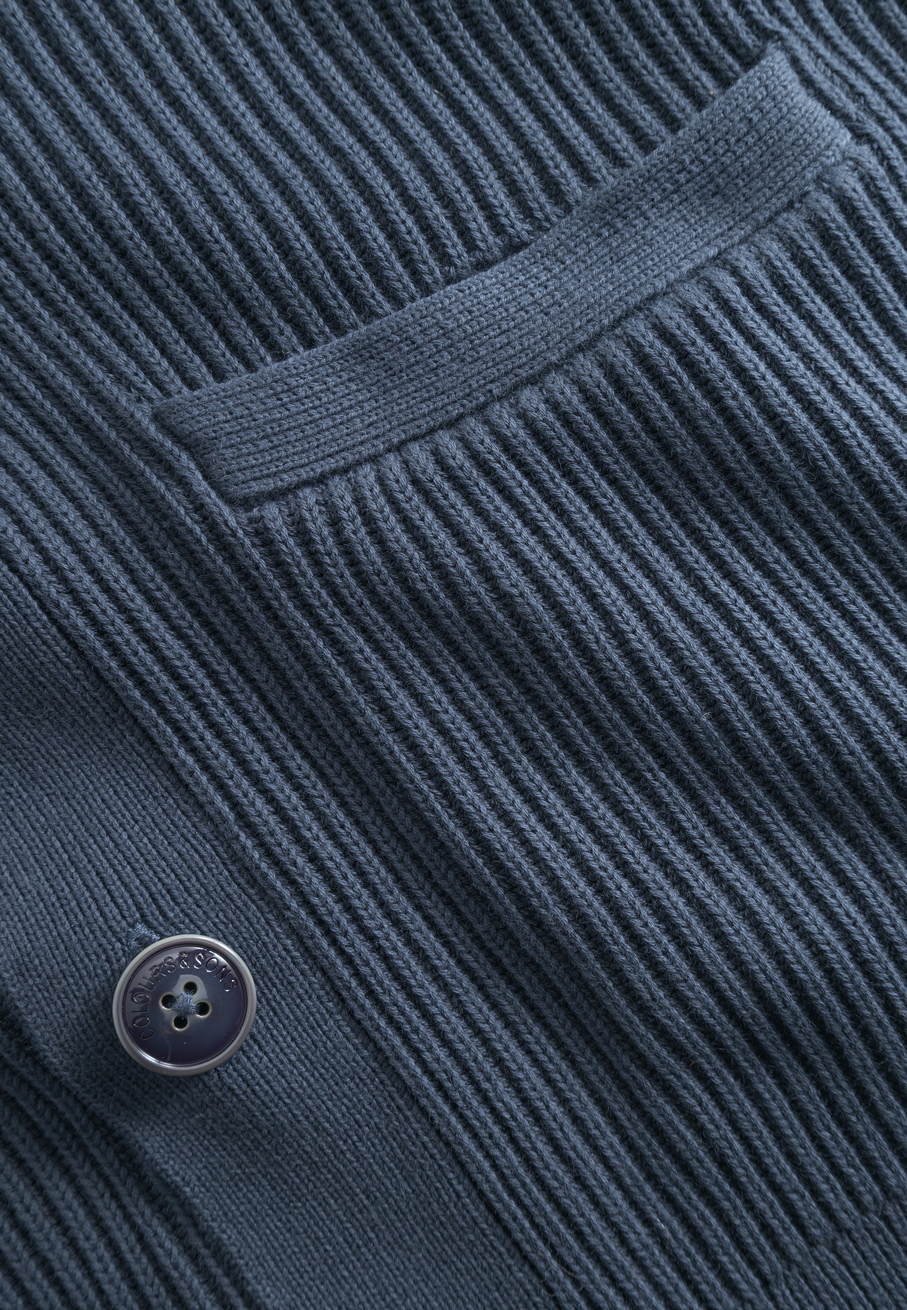 Cardigan-Rib Washed in Midnight Pullover Colours and Sons