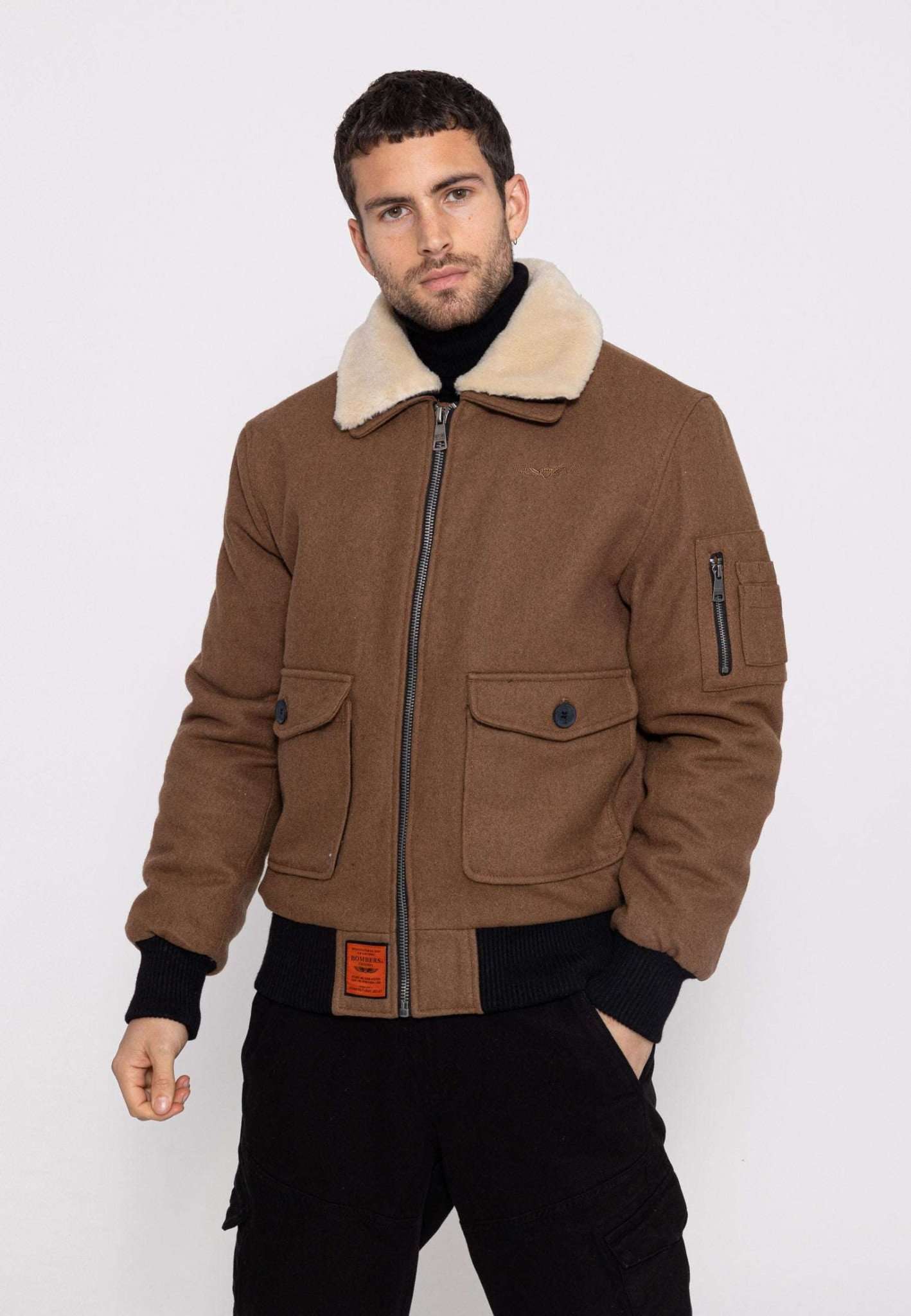 Aviator M Bomberjacke in Camel Jacken Bombers Original   