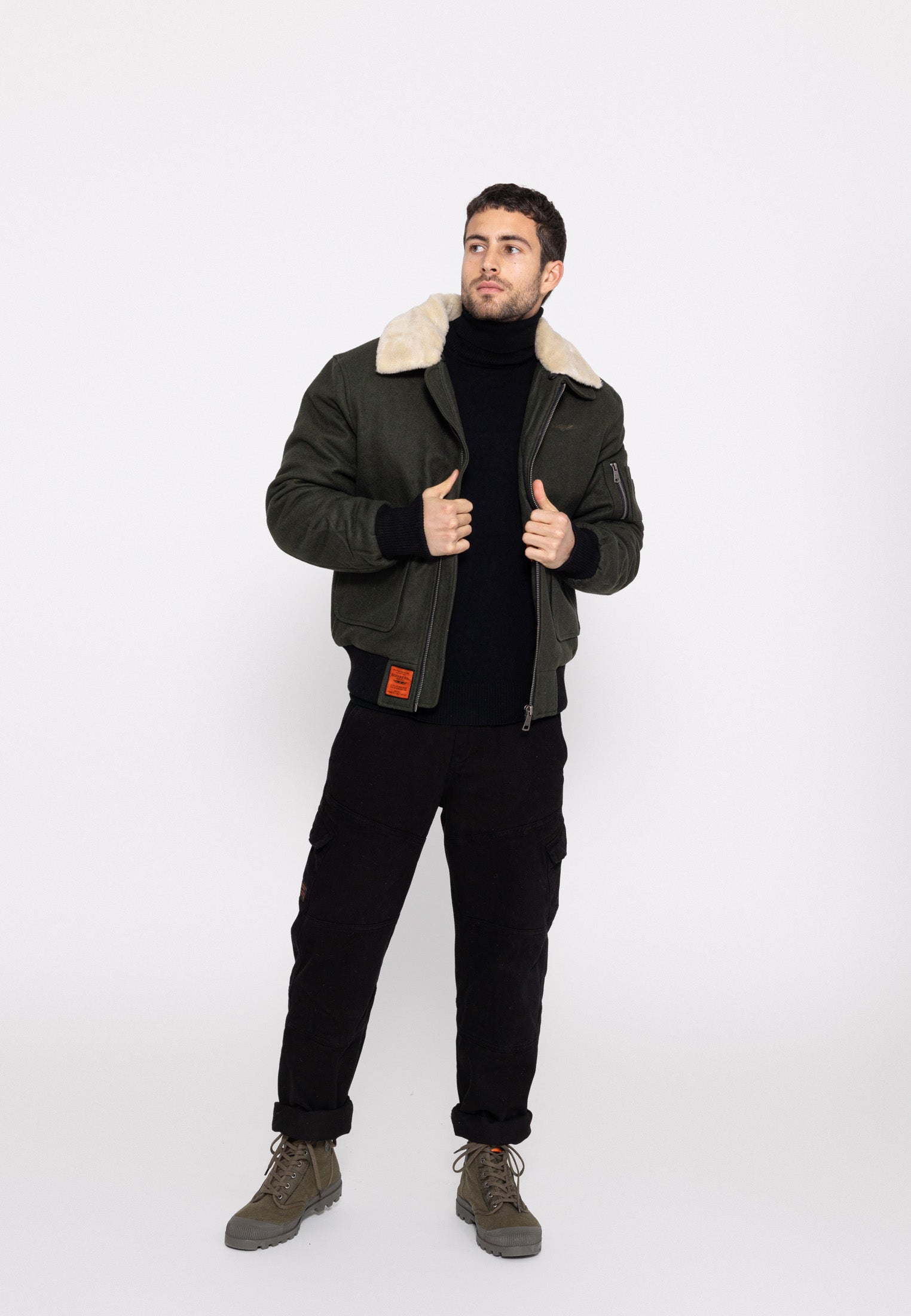 Aviator M Bomberjacke in Kaki Jacken Bombers Original