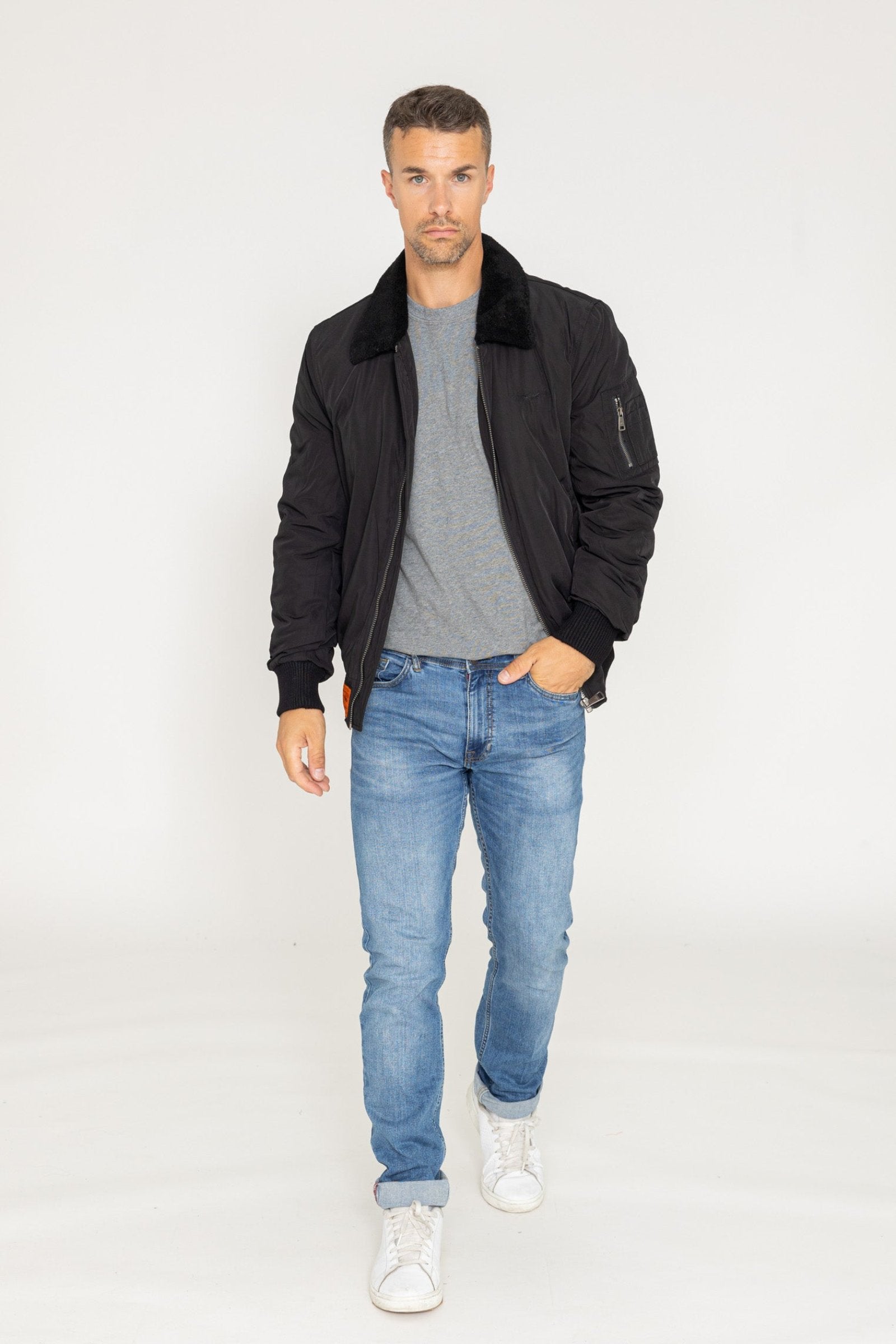 Curtiss M Bomberjacke in Black Jacken Bombers Original