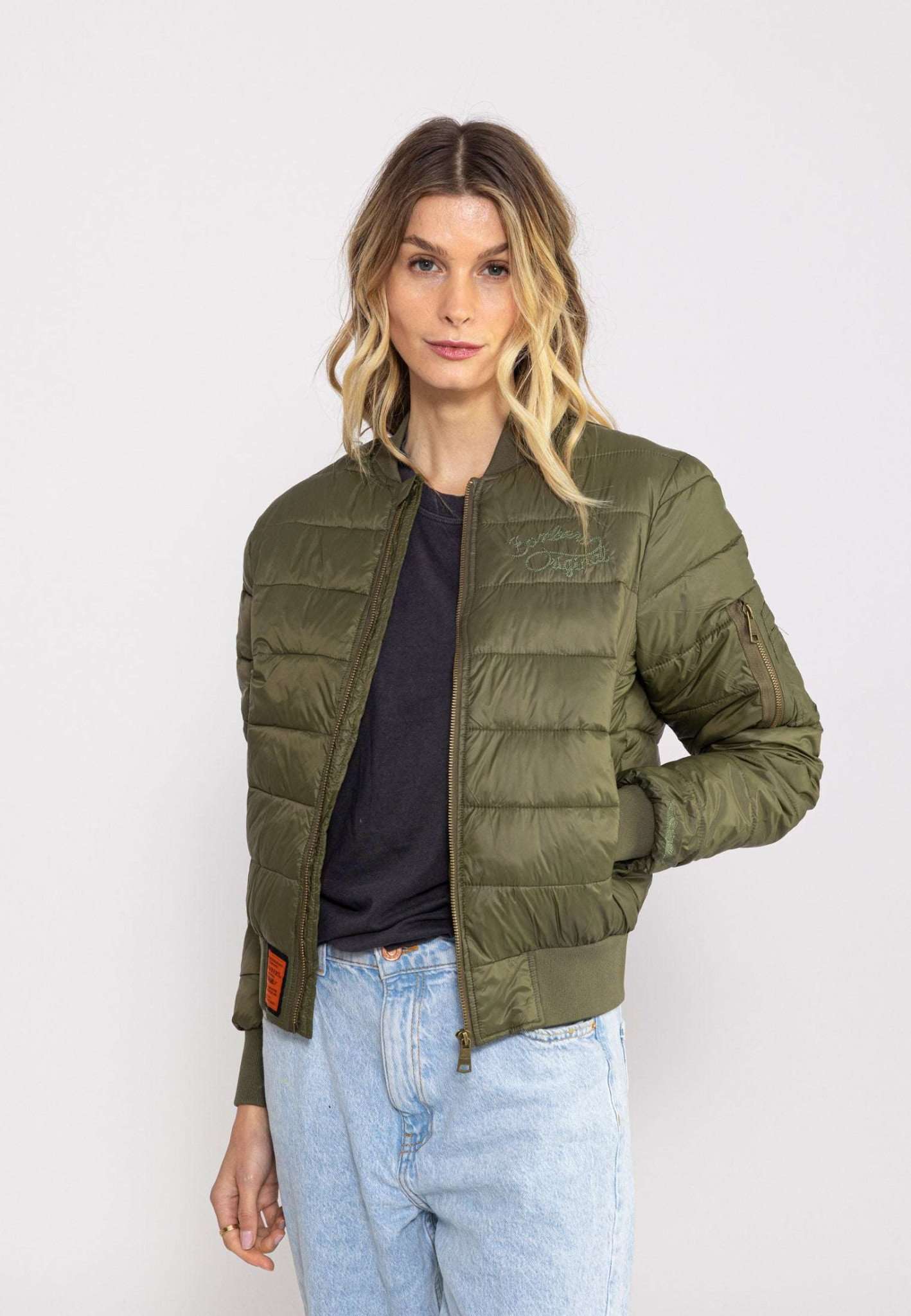 Dallas W Daunenjacke in Kaki Jacken Bombers Original