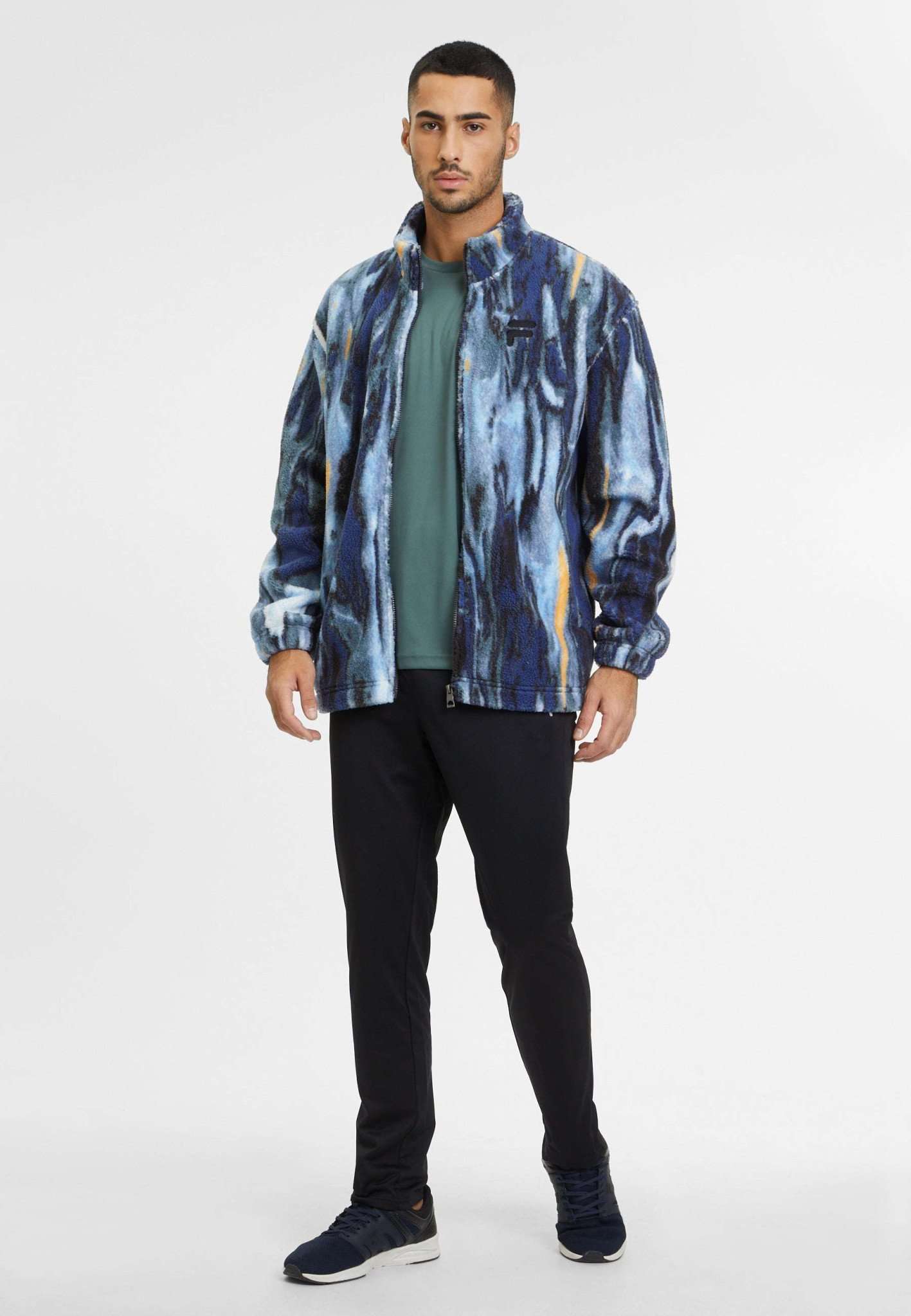 Couzeix AOP in Blue Melting AOP Jacken Fila