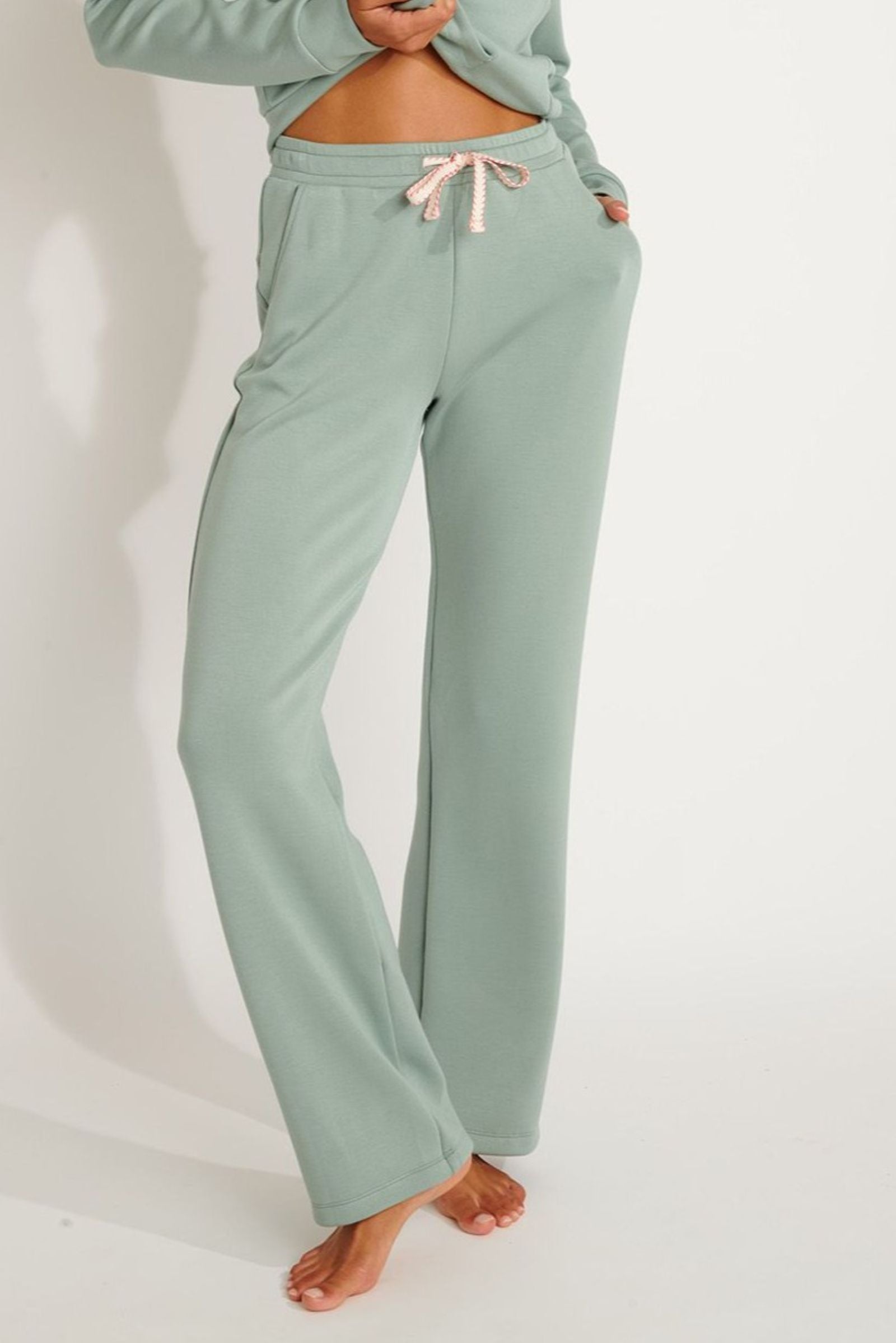 FLOWEGA-BAYJOY Jogginghose in Mousse Hosen Banana Moon