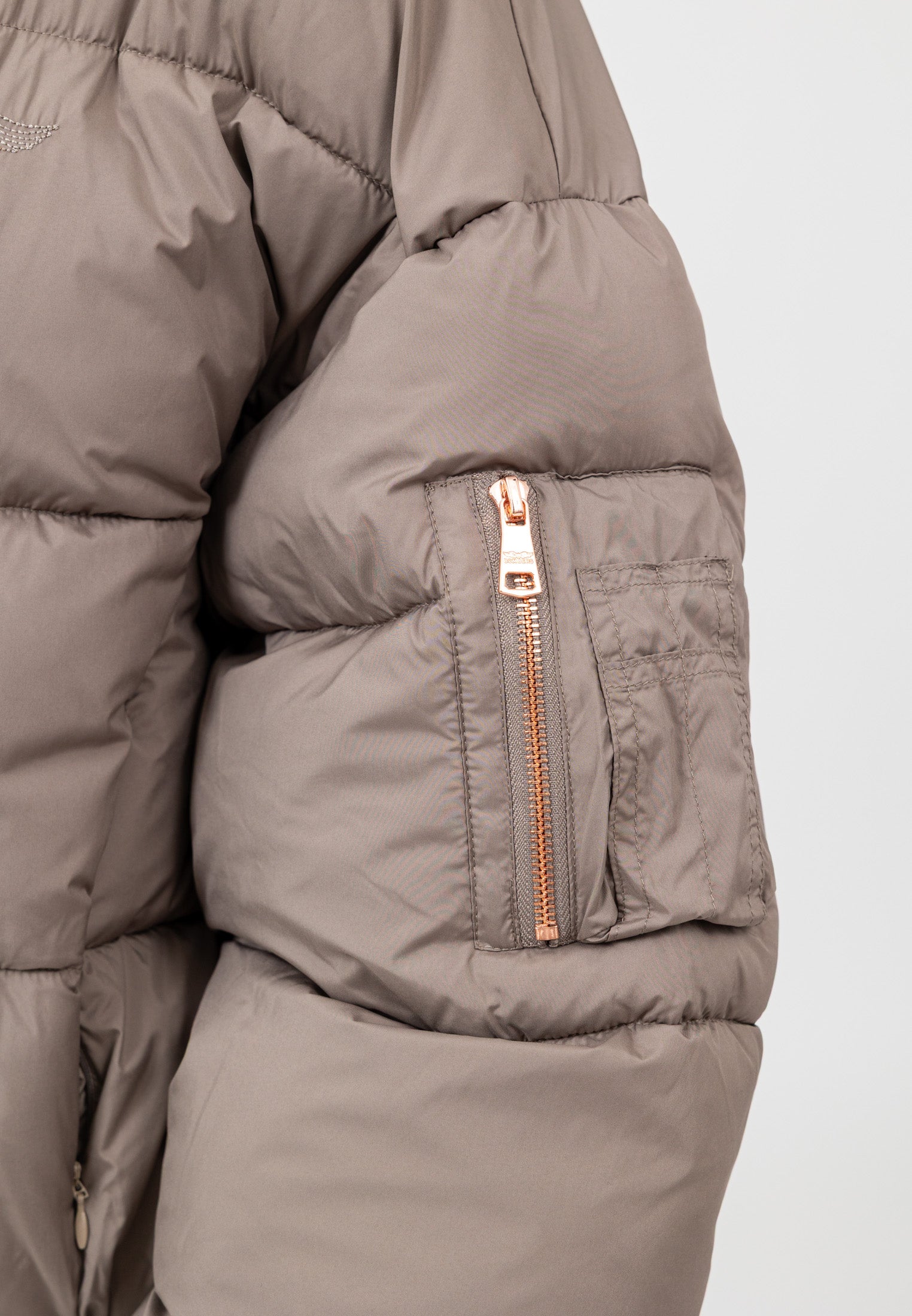 Hill-W in Taupe Jacken Bombers Original