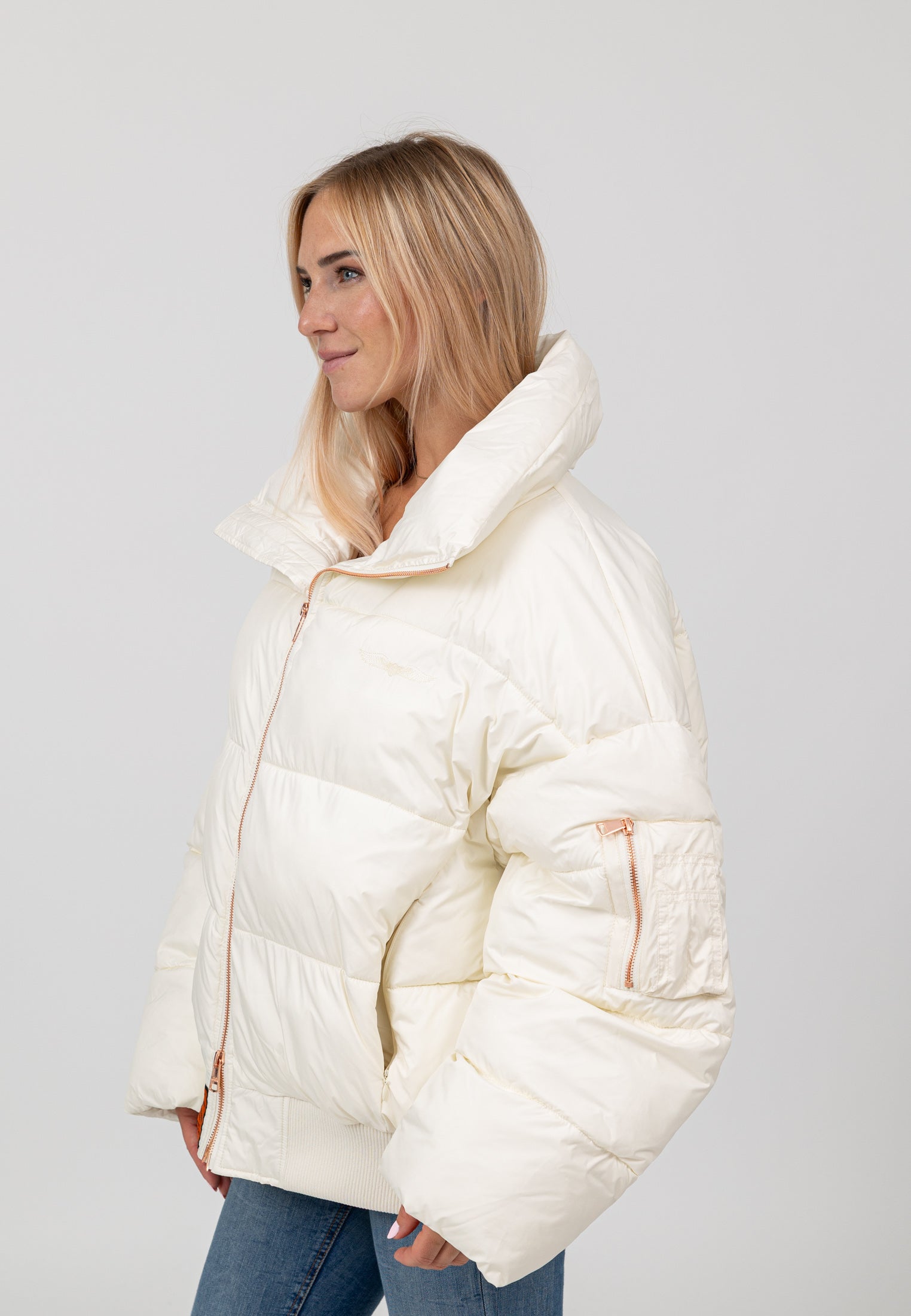 Hill-W in White Jacken Bombers Original