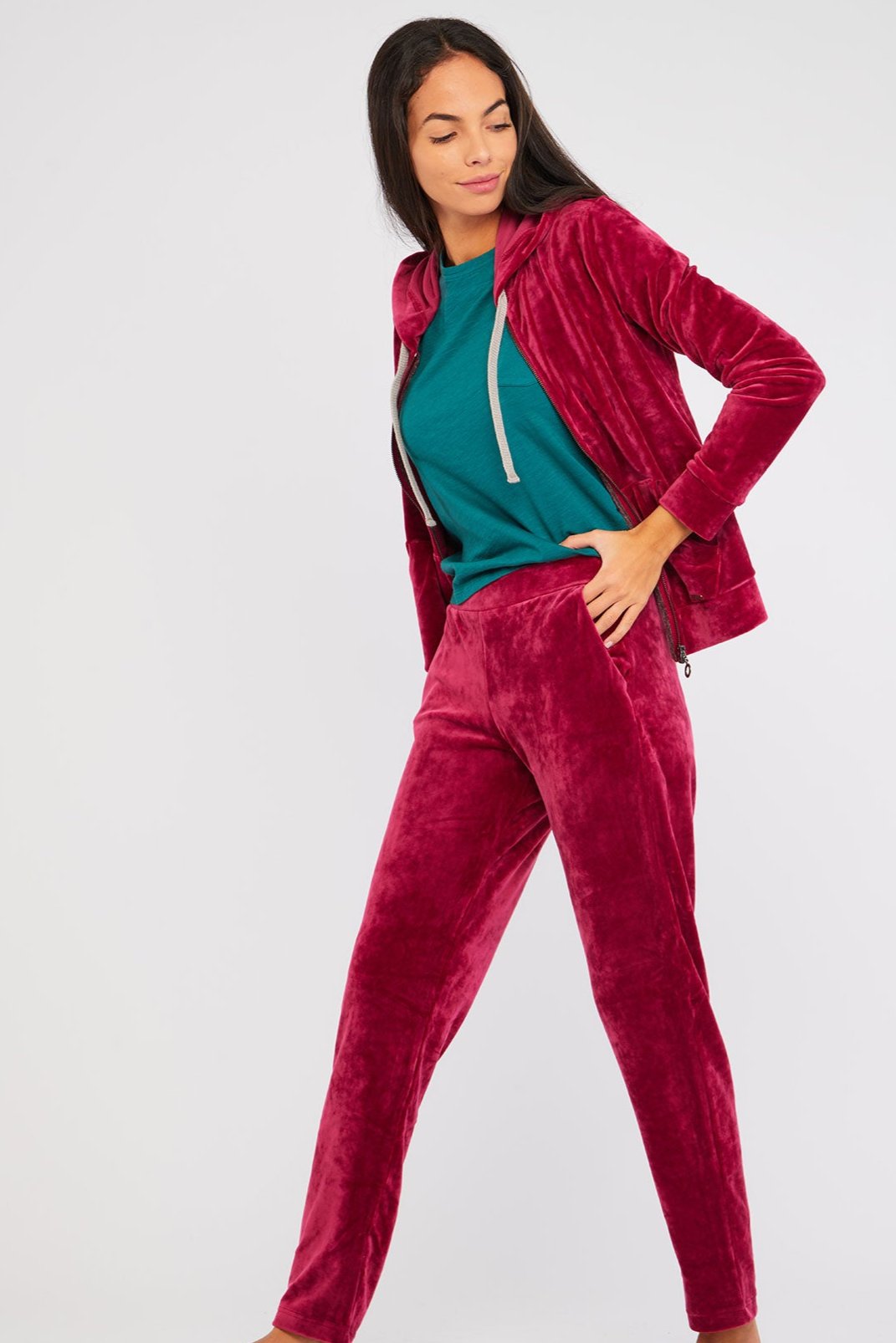 KEENAN-SEALAKE Jogginghose in Cassis Hosen Banana Moon