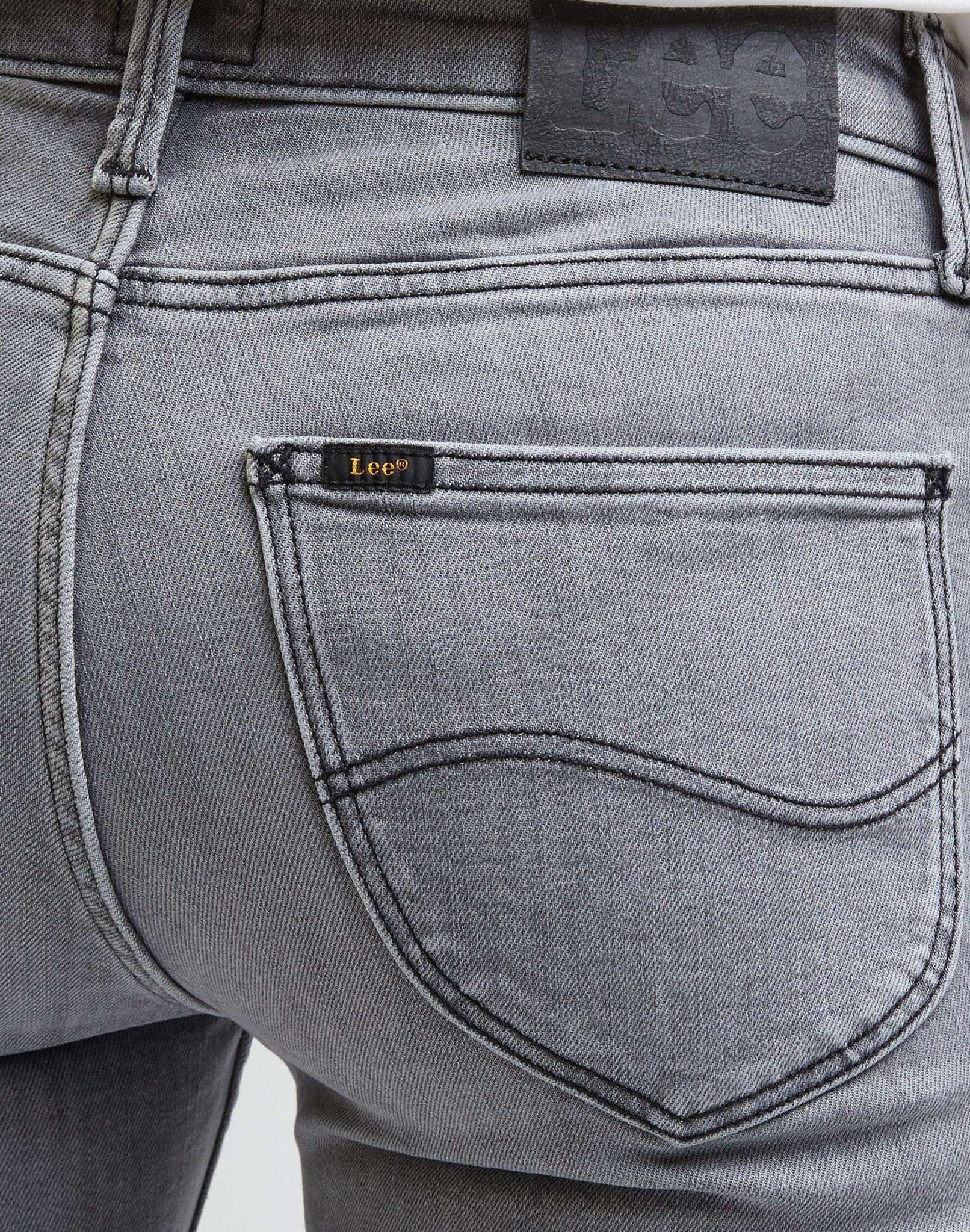Elly in Grey Veil Jeans Lee
