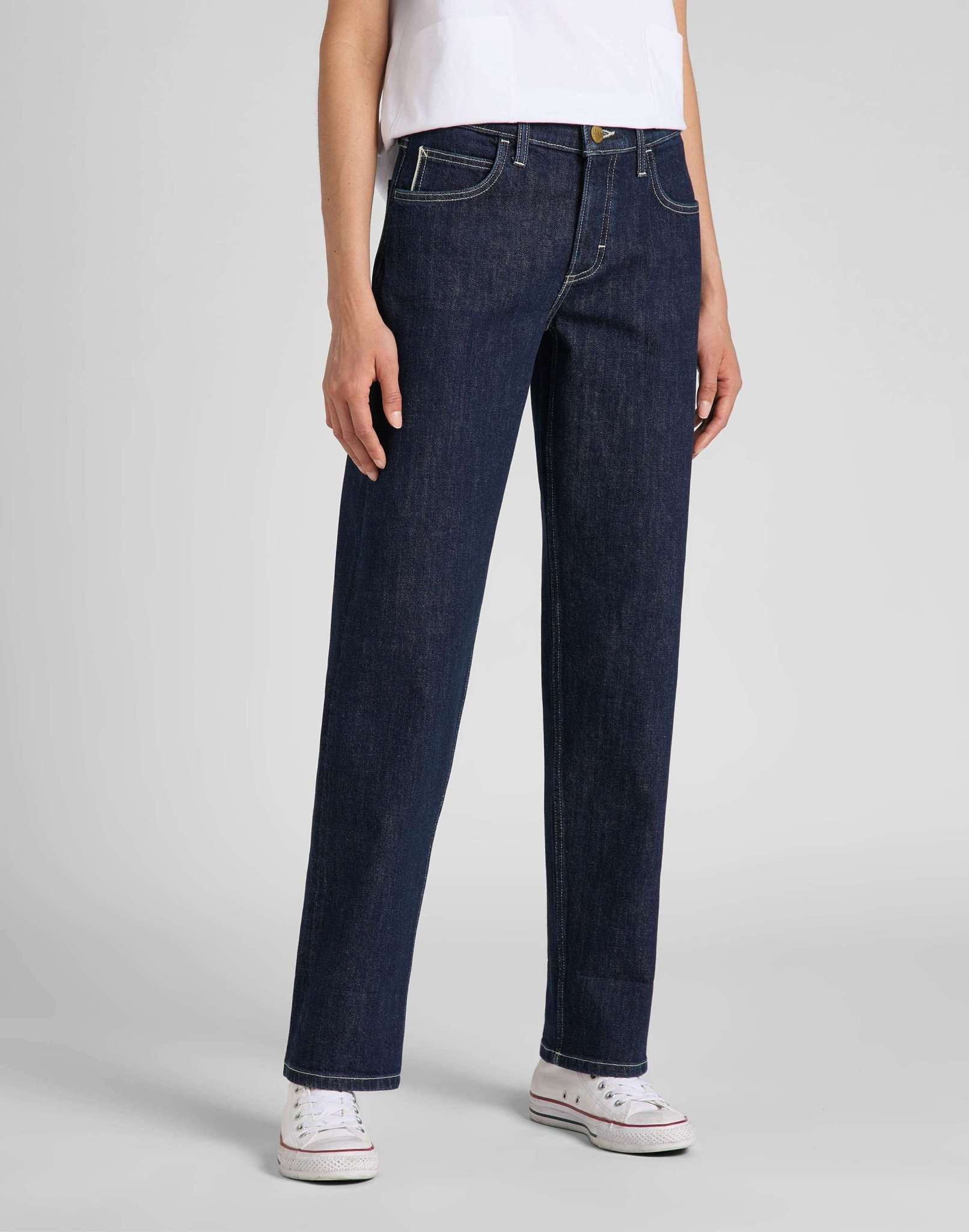 Jane Cuffed in Retro Rinse Jeans Lee