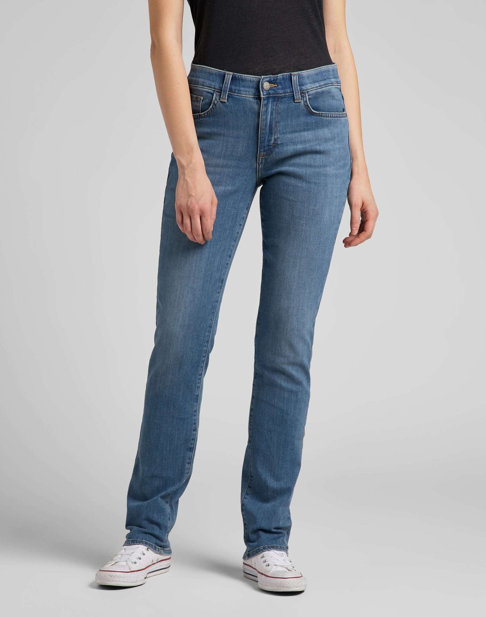 Comfort Straight in Modern Blue Jeans Lee