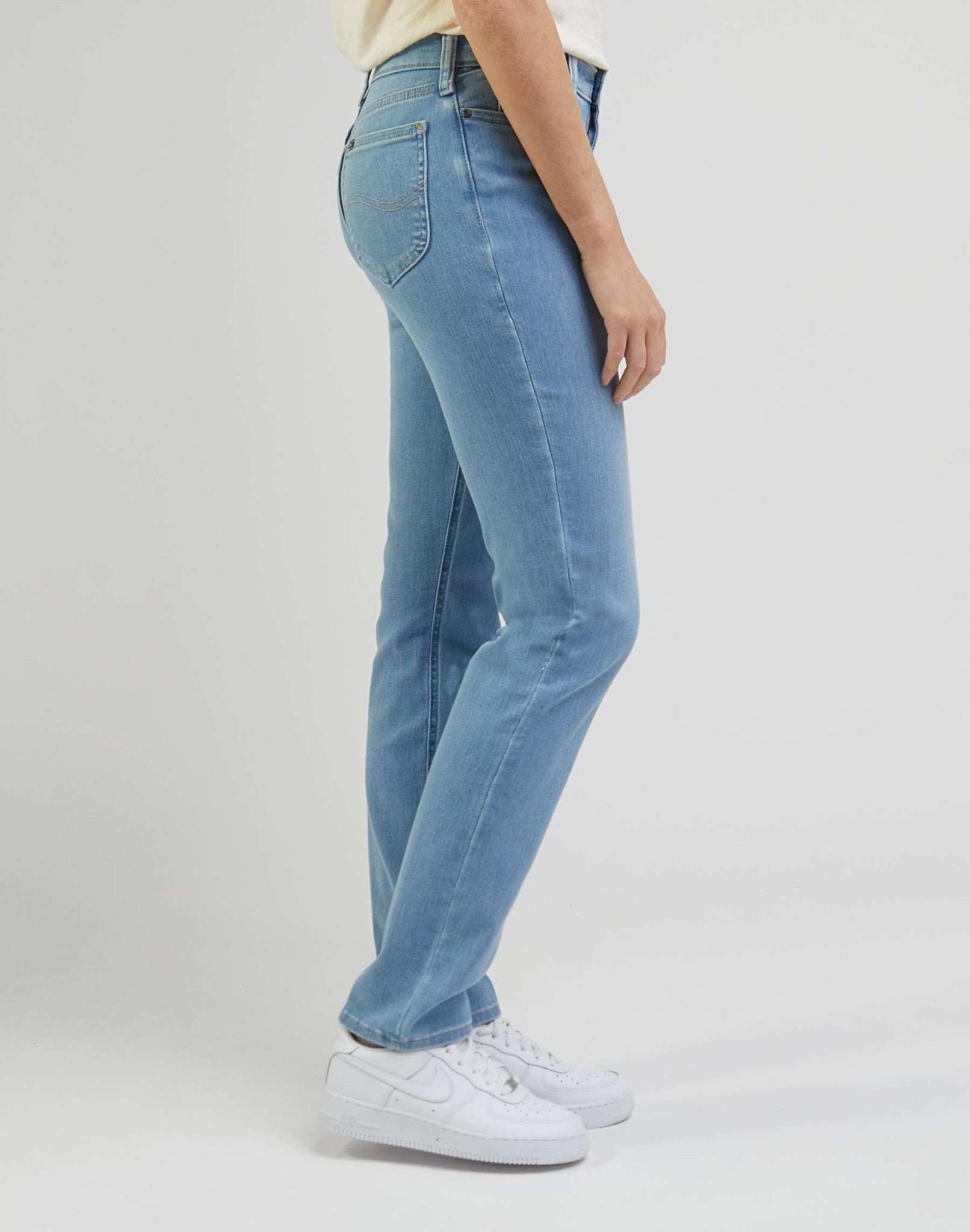 ULC Straight in LT Line Jeans Lee
