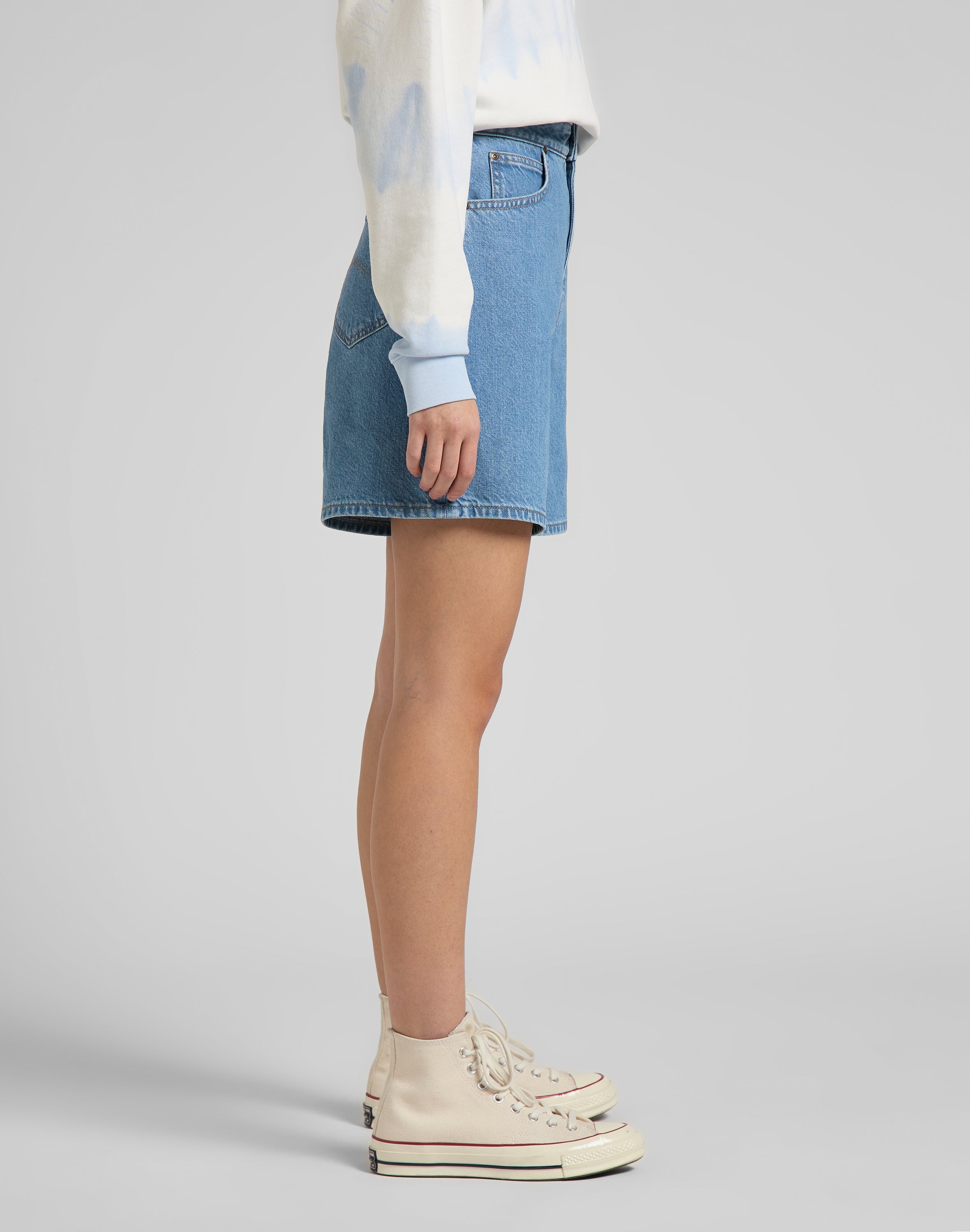 Stella Short in Light Vada Jeansshorts Lee