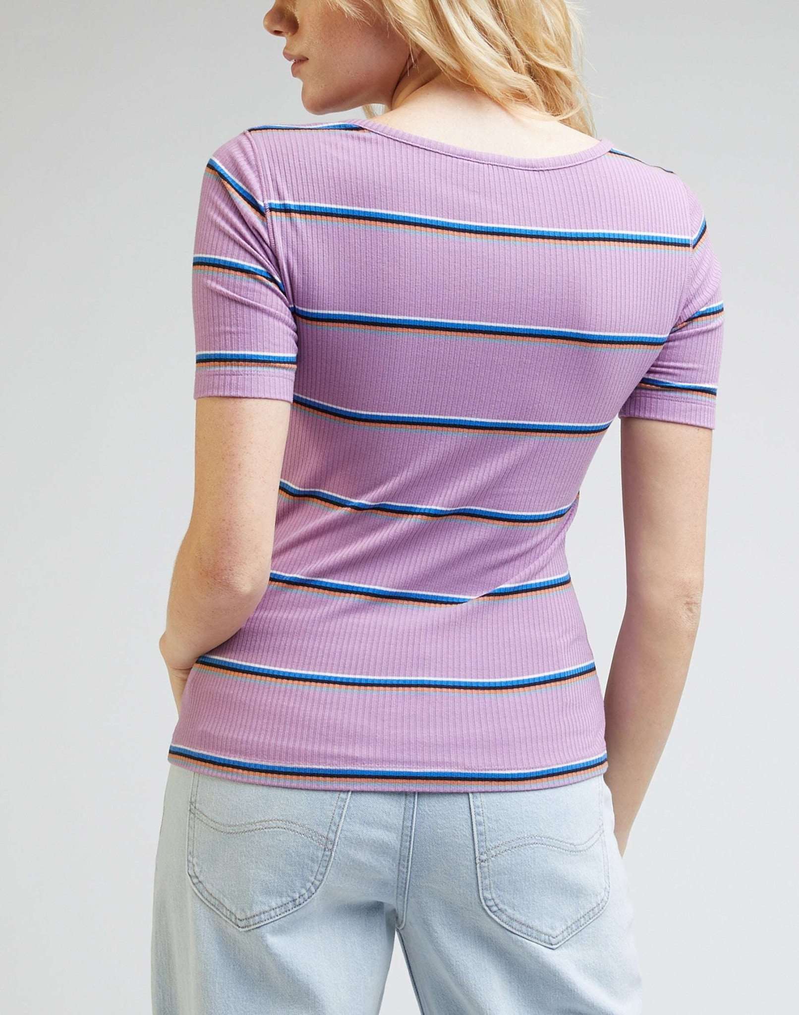 Kurzarm Henley in Pansy T-Shirts Lee